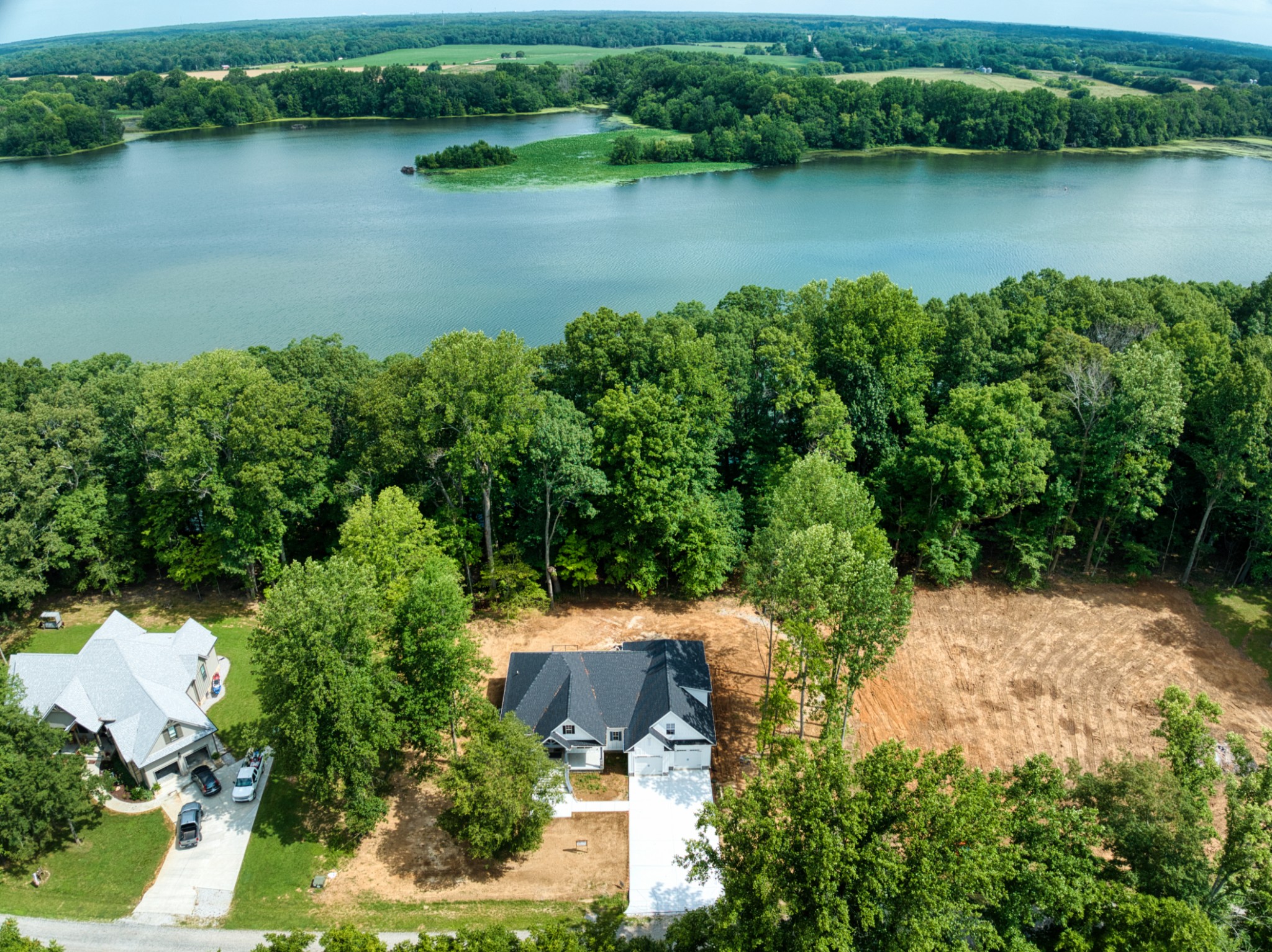 511 Woods Lake Rd