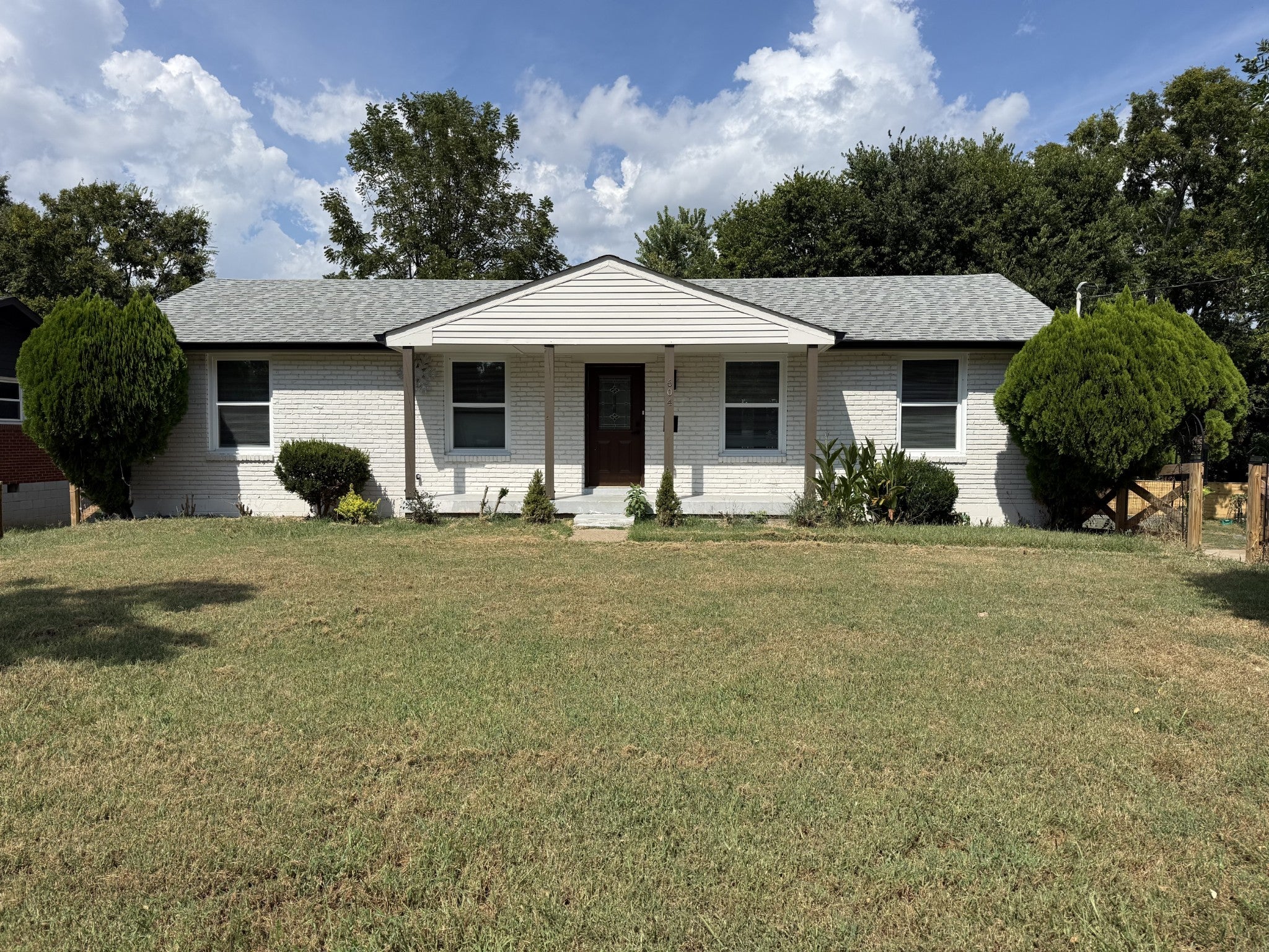 3-bed listing at 604 Harding Pl, Nashville