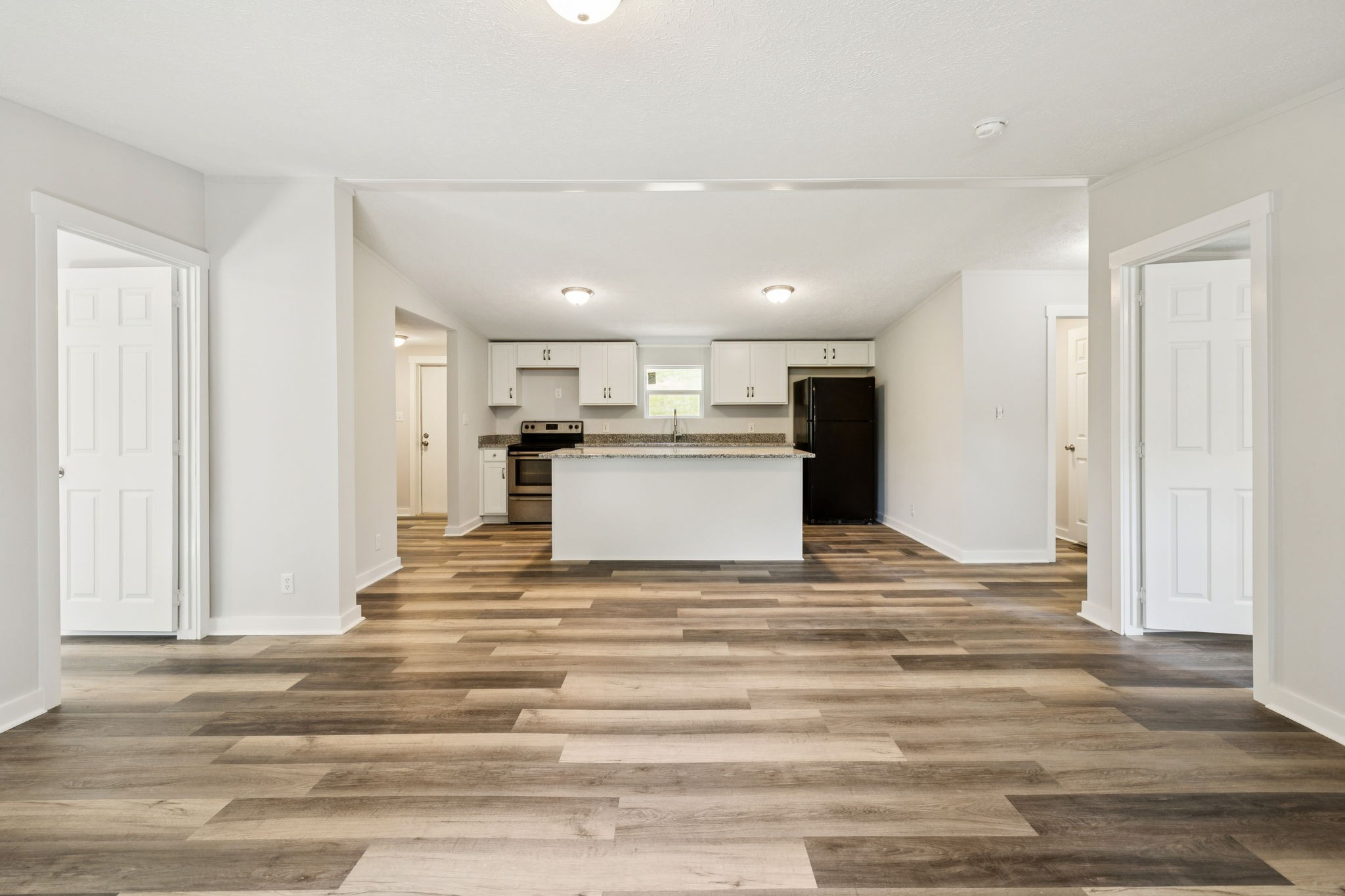 3117 Thompson Ln