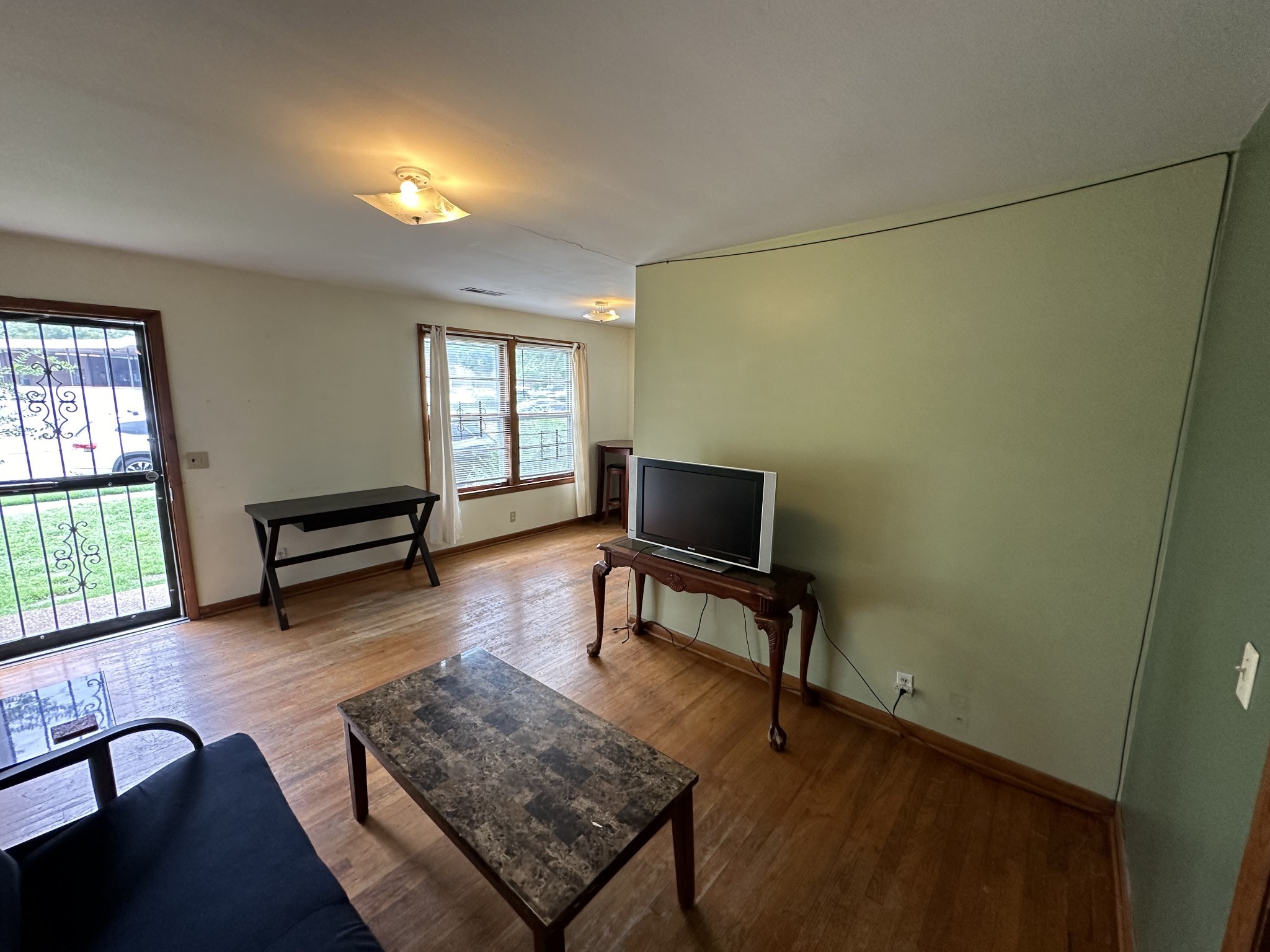 1701 26th A S Left Side of Duplex