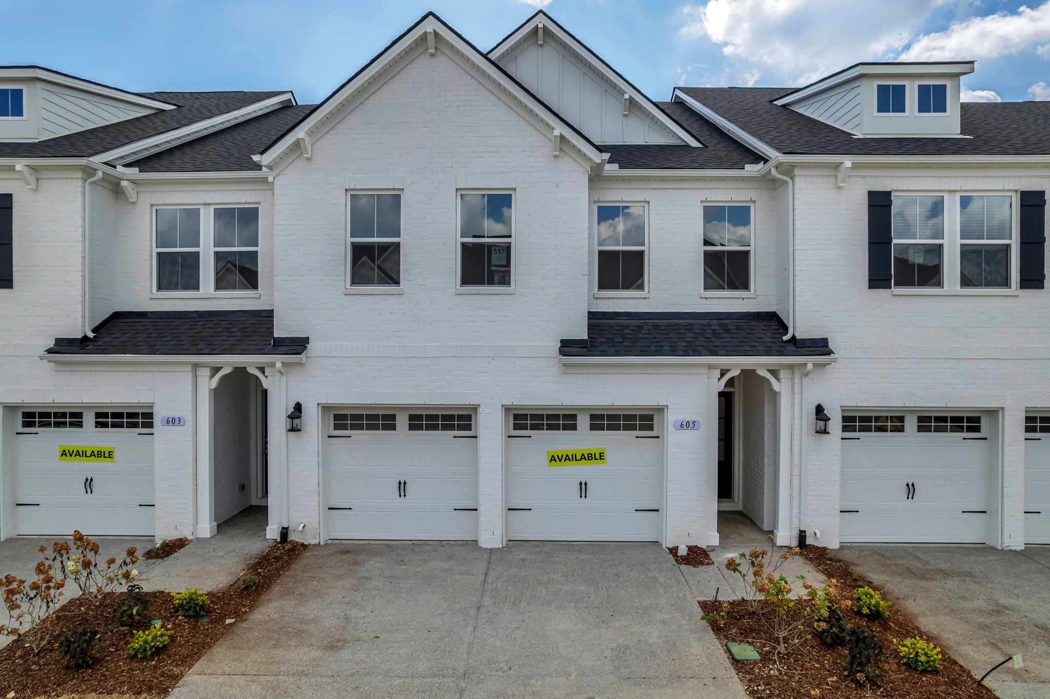 632 Club View Way