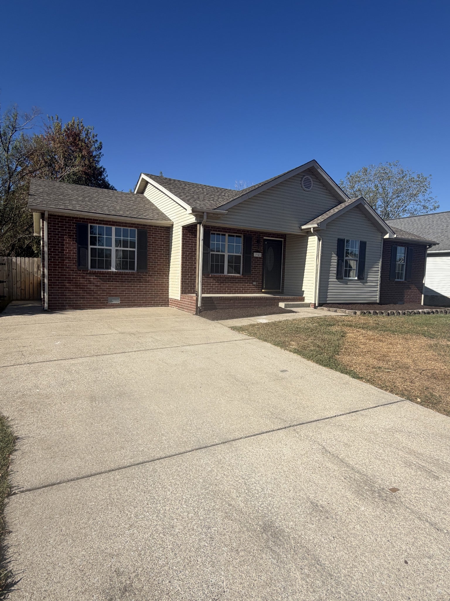 3-bed listing at 1940 Waterford Dr Old Hickory, Old-Hickory