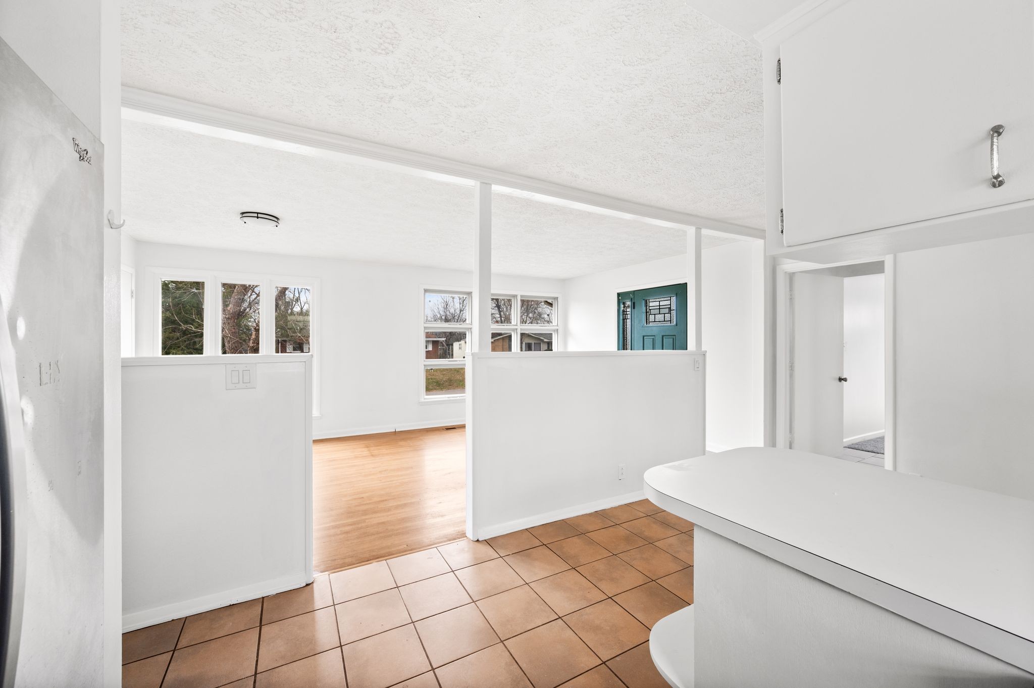 Nashville, Tennessee 37209, United States, 4 Bedrooms Bedrooms, ,2 BathroomsBathrooms,Residential,Active,252218