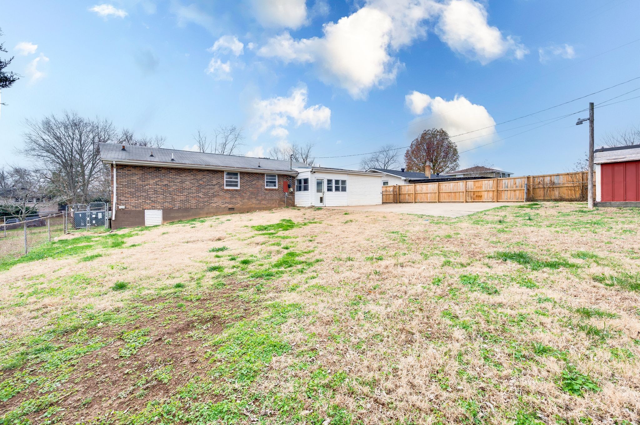 Nashville, Tennessee 37209, United States, 4 Bedrooms Bedrooms, ,2 BathroomsBathrooms,Residential,Active,252218