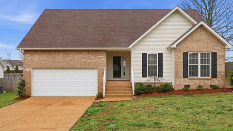 2953 Hearthside Dr Spring Hill TN 37174