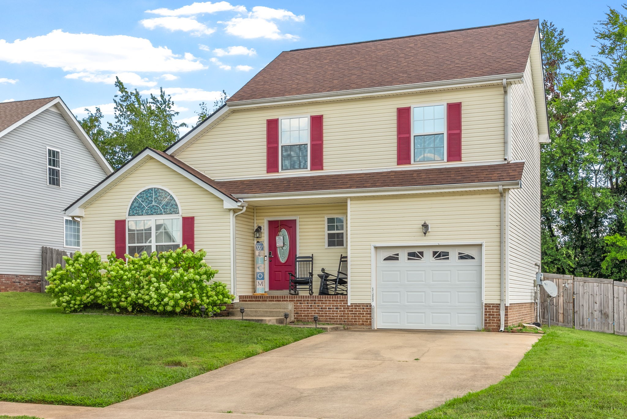 1901 Sherman Ct