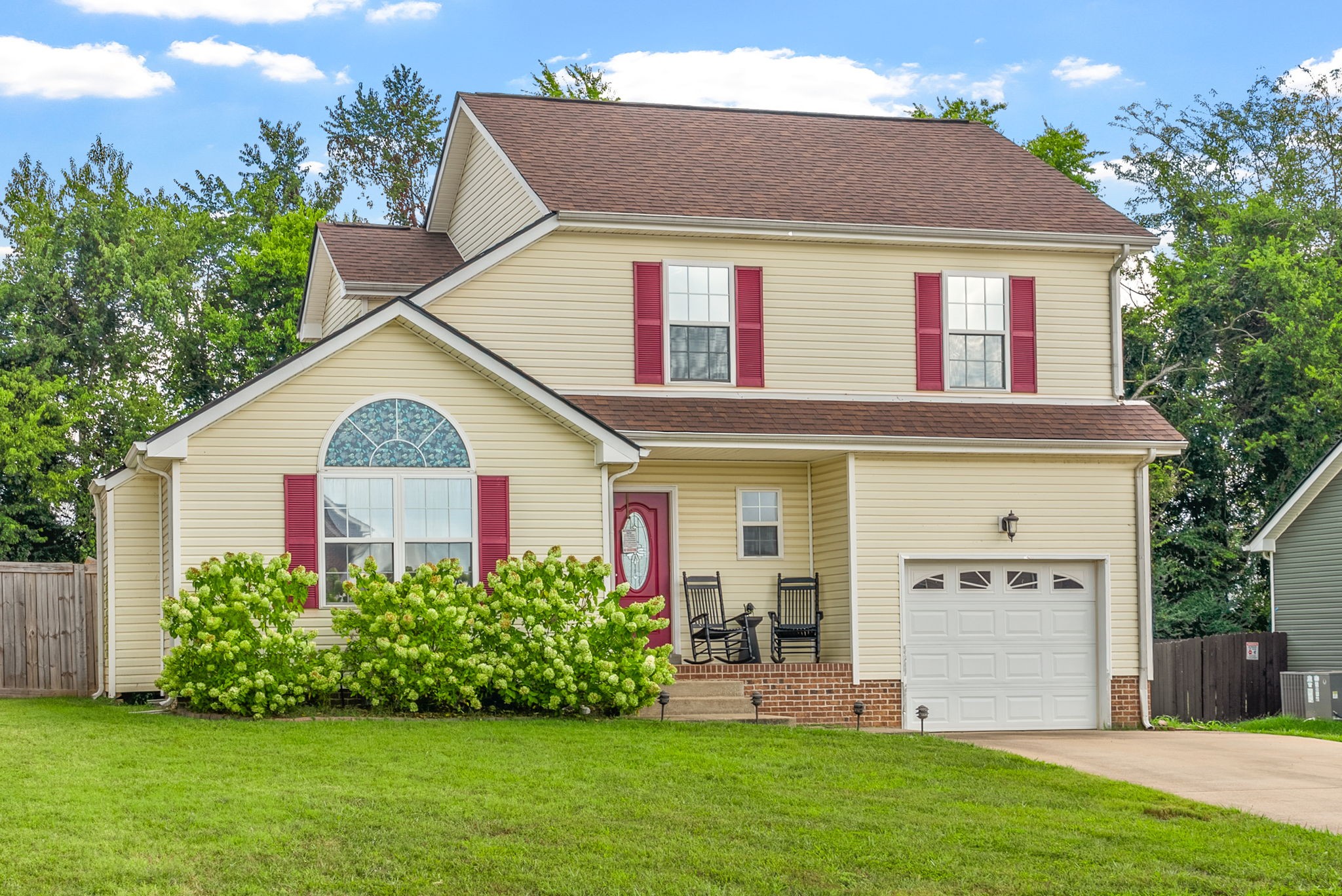 1901 Sherman Ct