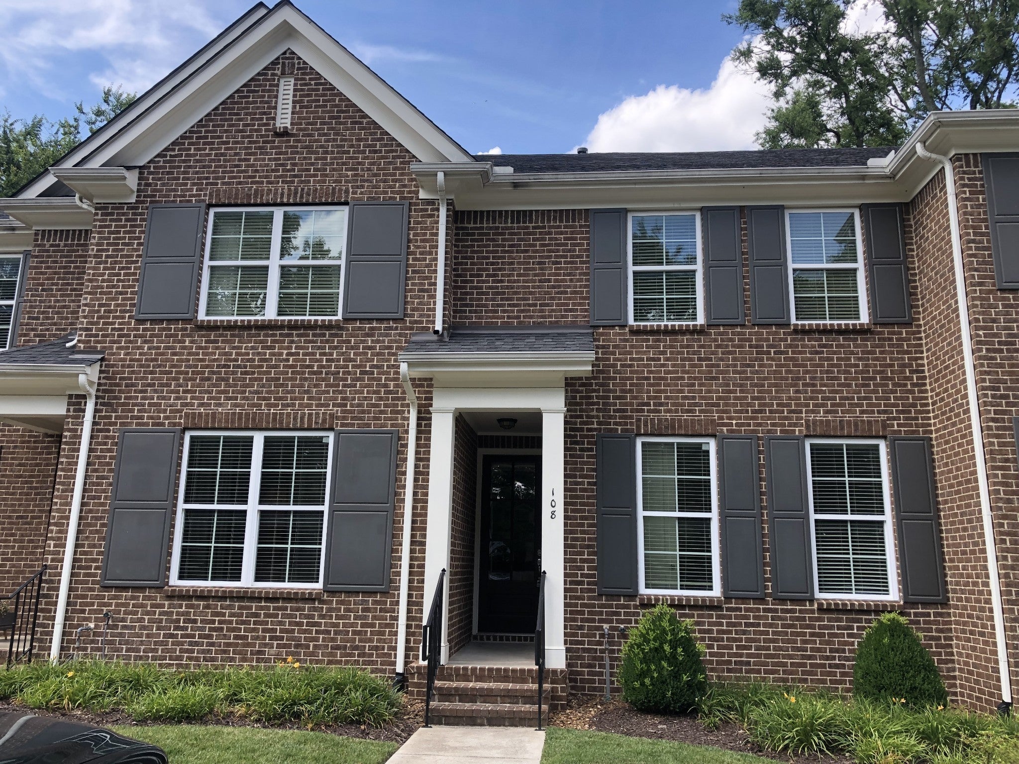3.0-bed rental at 108 Generals Retreat Place