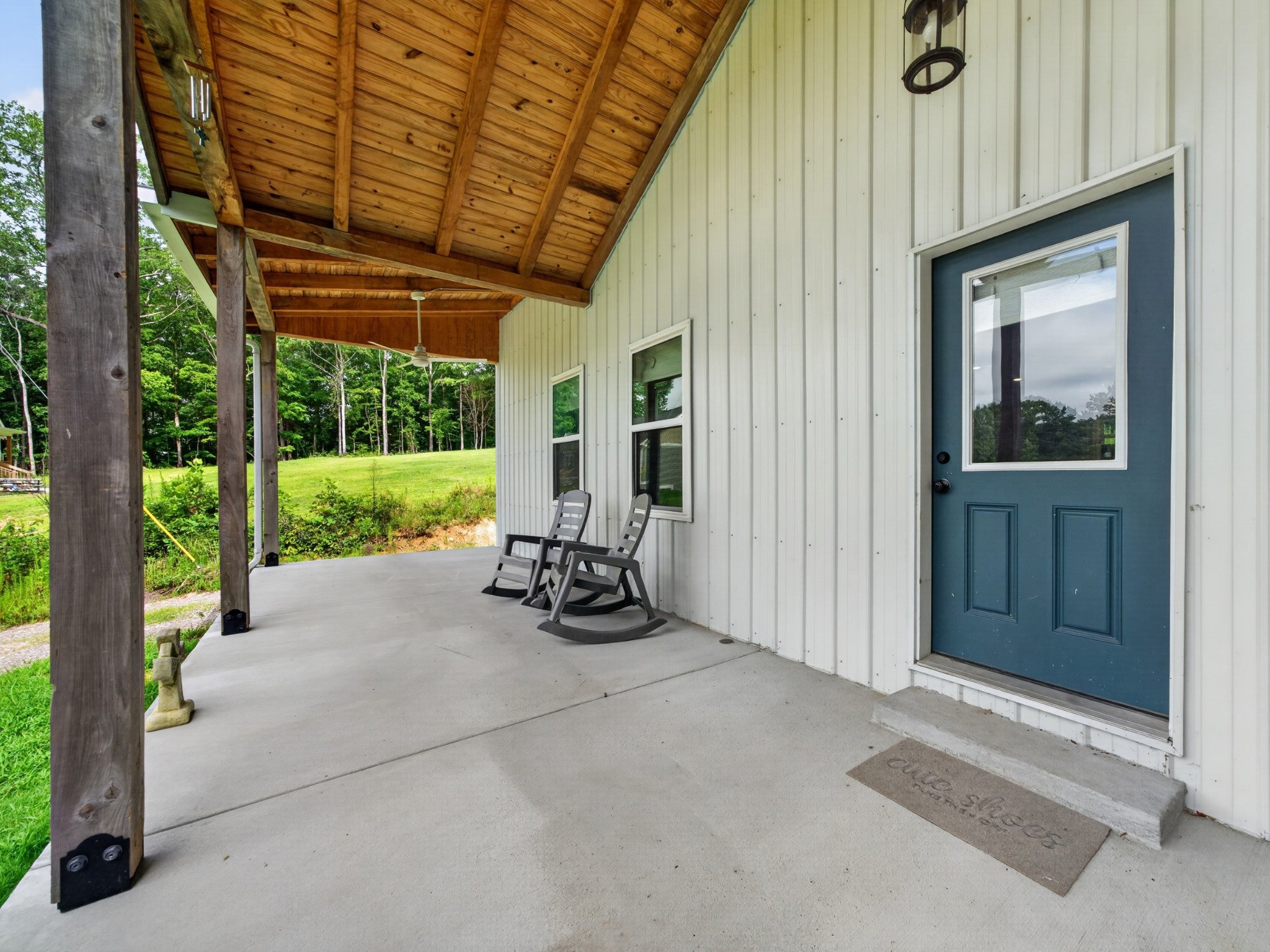 1047 Old County House Rd