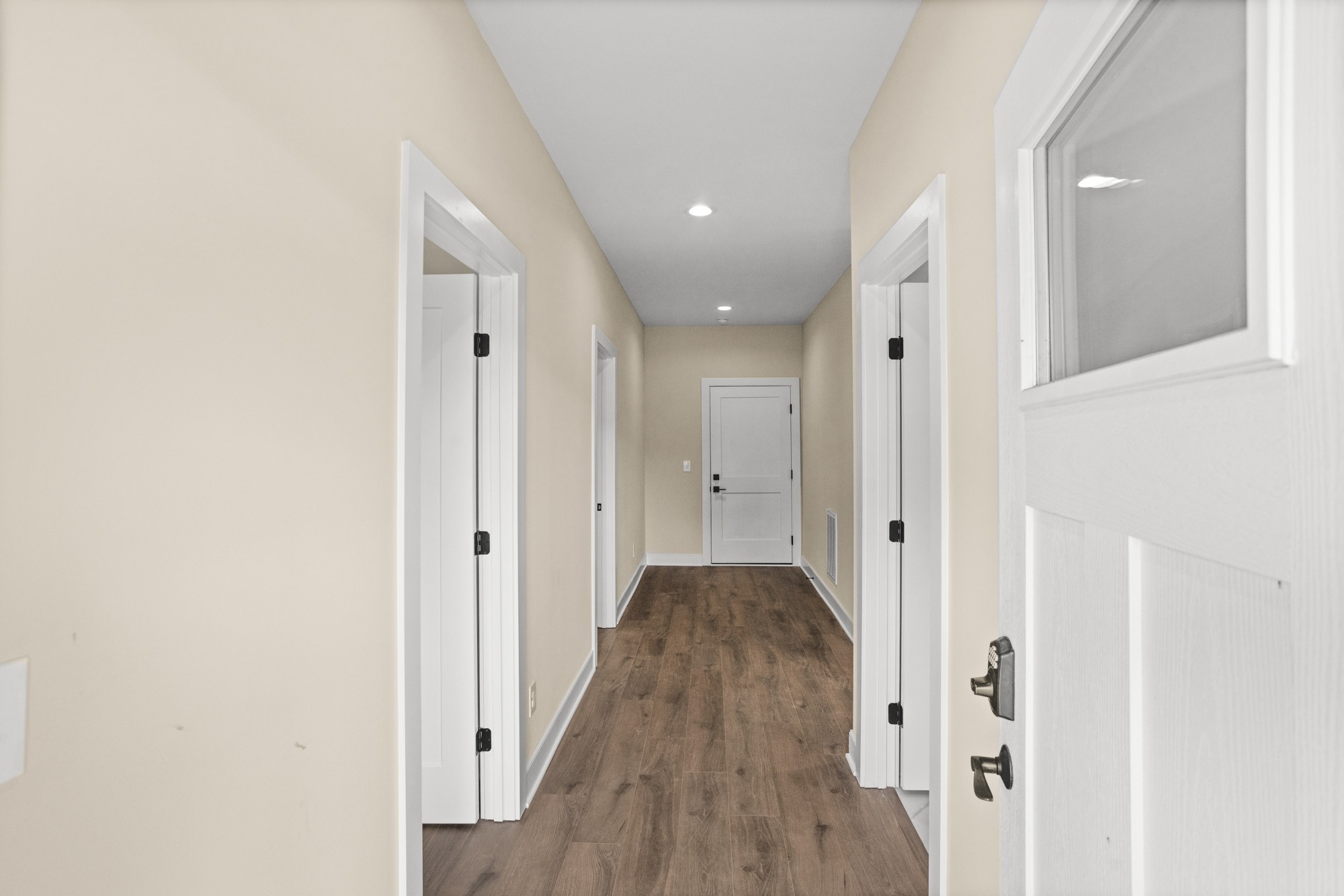 1137 Lawrence Avenue 3