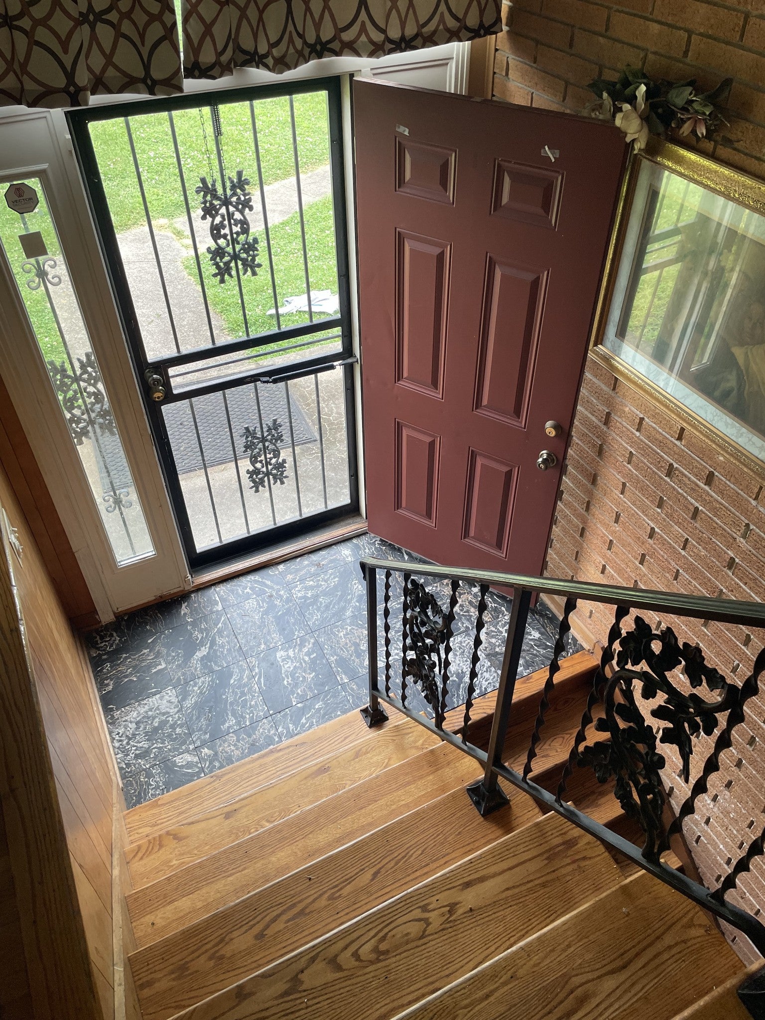 3-bed home for sale in Nashville, TN 37218, 4205 Kings Ct 4205 Kings Ct, Nashville TN 37218 3-bed home, photo 4 of 18