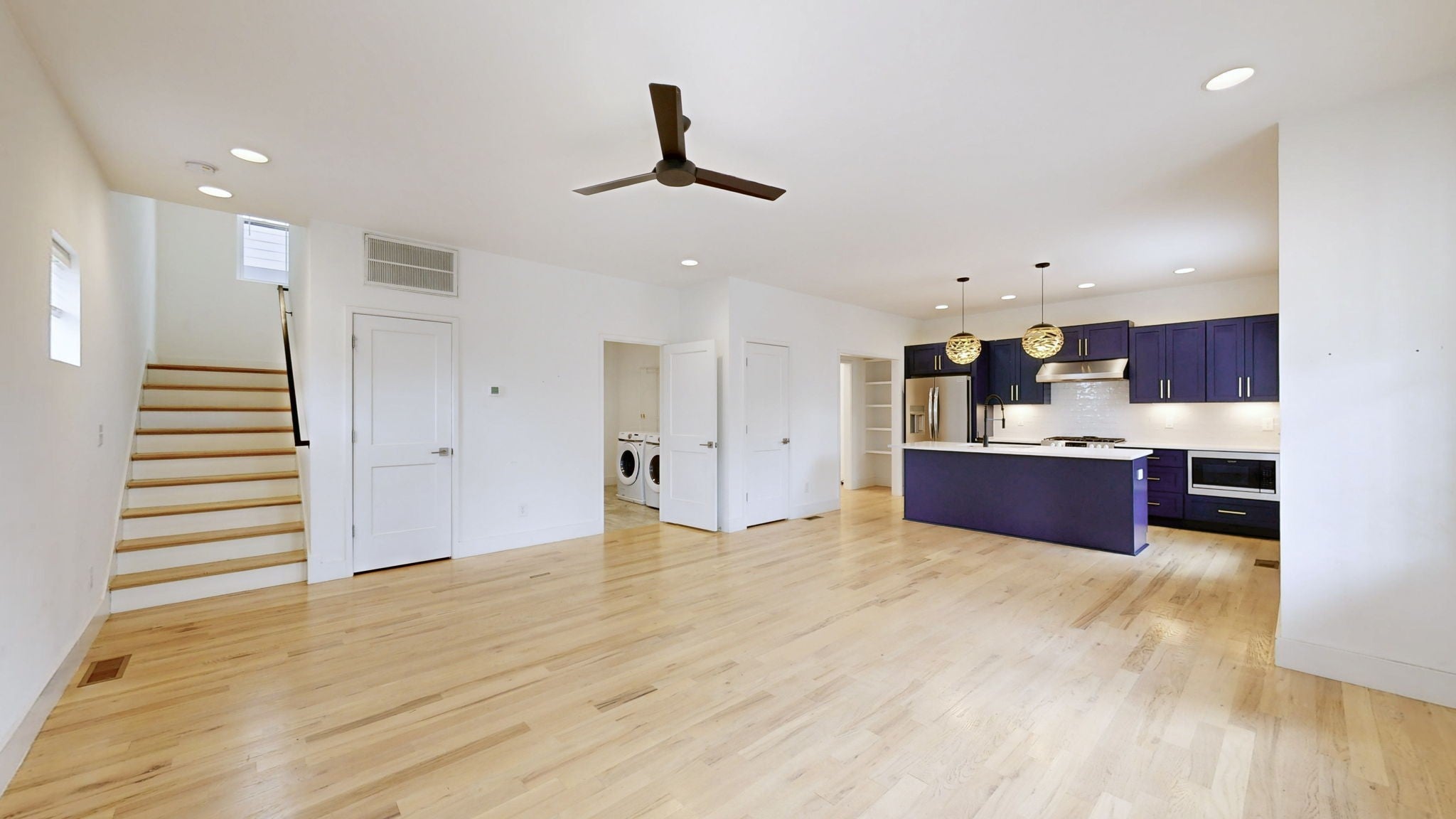 405 Marshall St 1