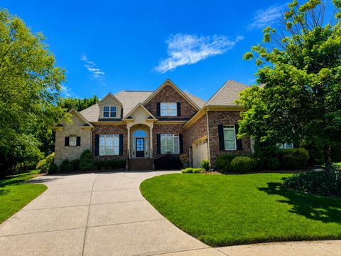 Photo of 1002 Fall Creek Ct, Spring Hill, TN 37174 (MLS # 3202801)