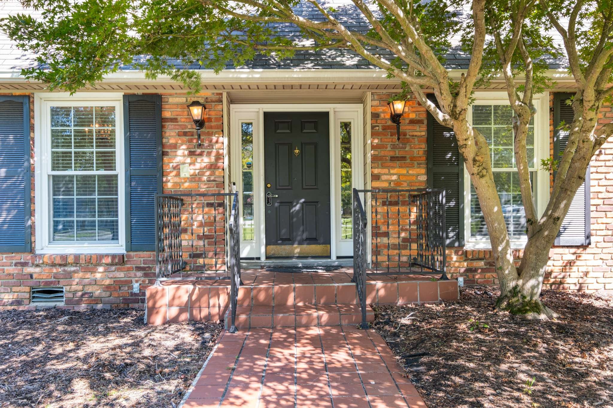 1200 General McArthur Dr