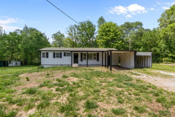 305 Old Bruceton Rd