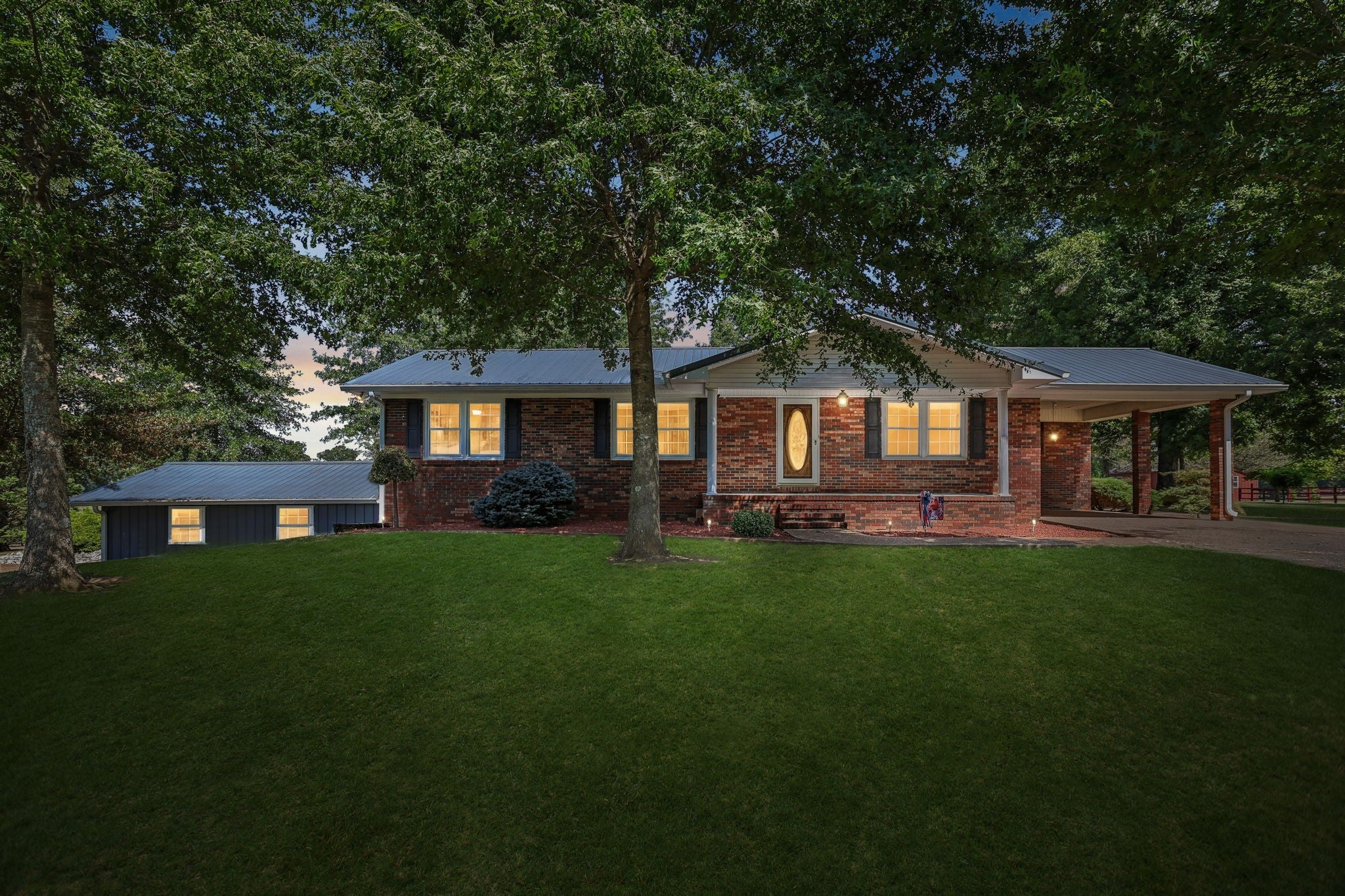 1956 Shady Grove Rd