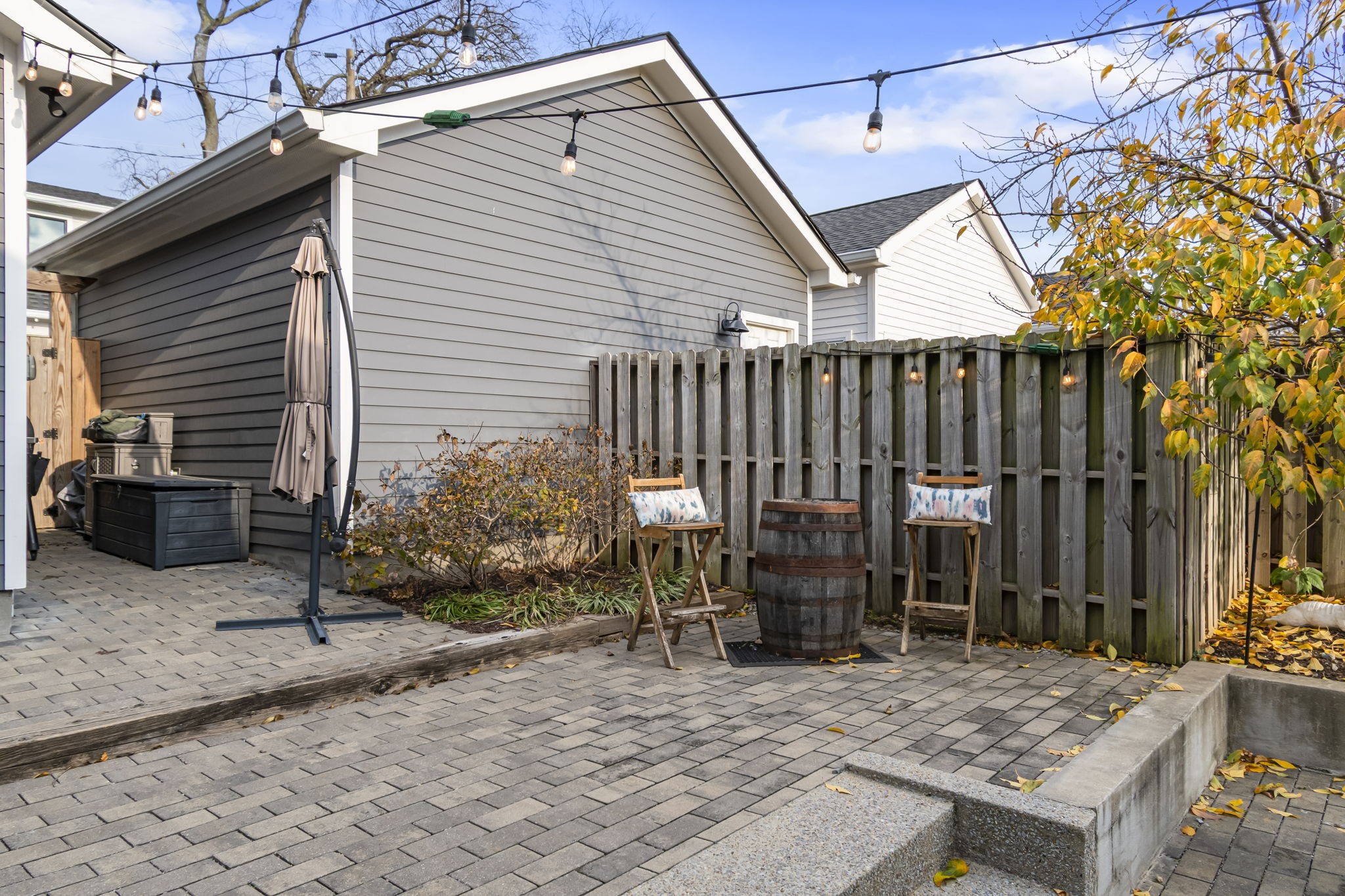 Nashville, Tennessee 37208, United States, 3 Bedrooms Bedrooms, ,3 BathroomsBathrooms,Residential,Coming Soon,241305