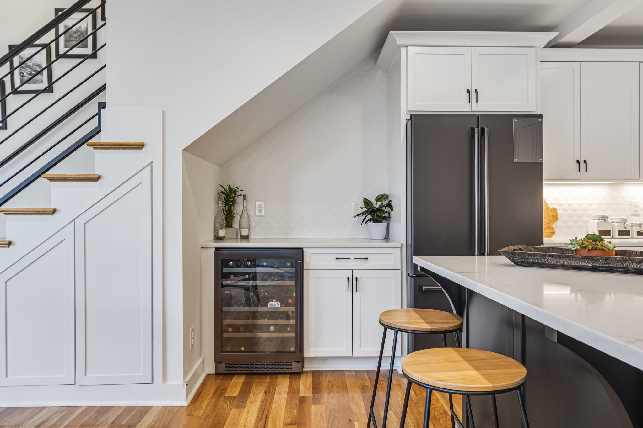 Nashville, Tennessee 37208, United States, 3 Bedrooms Bedrooms, ,3 BathroomsBathrooms,Residential,Coming Soon,241305