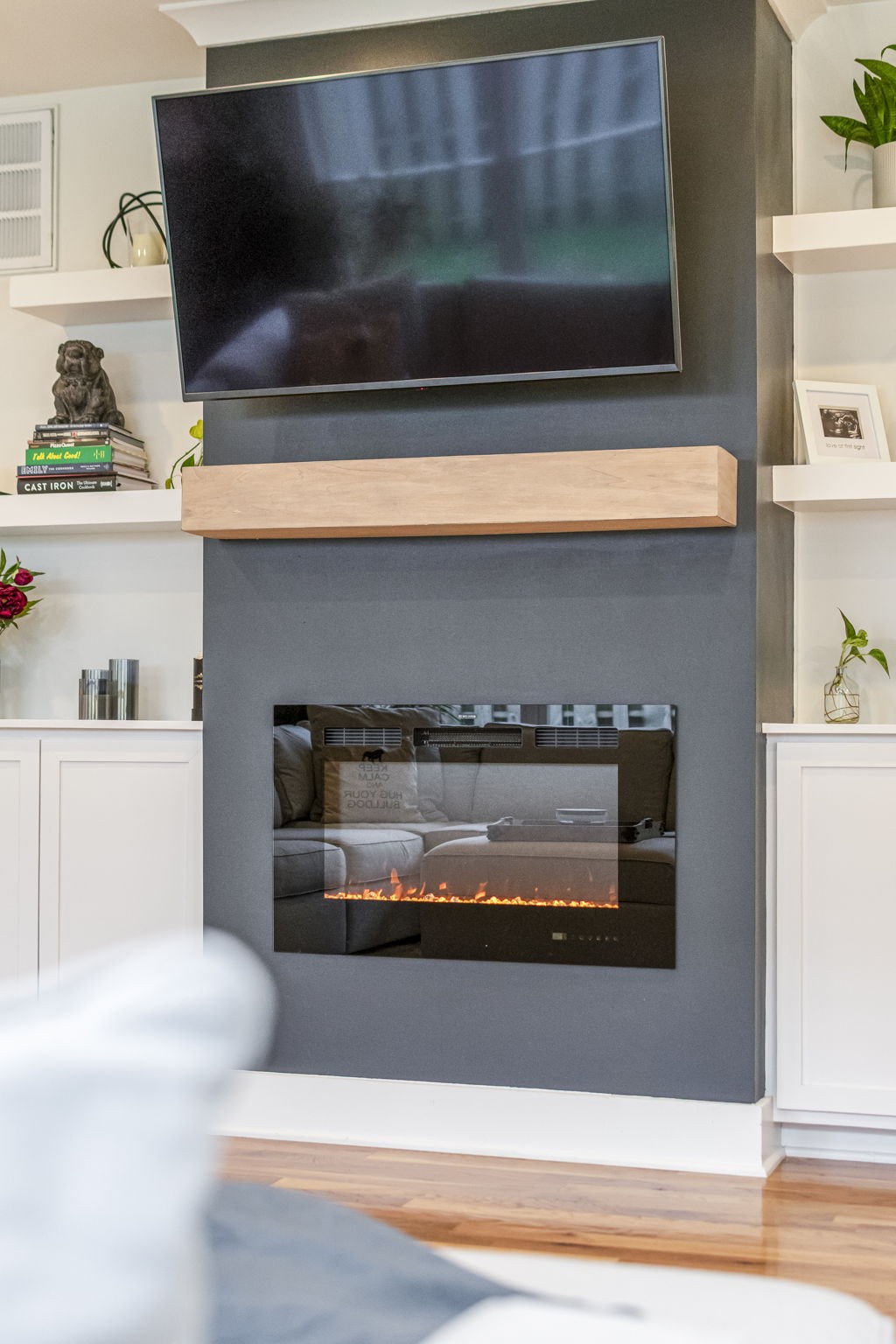 Nashville, Tennessee 37208, United States, 3 Bedrooms Bedrooms, ,3 BathroomsBathrooms,Residential,Coming Soon,241305