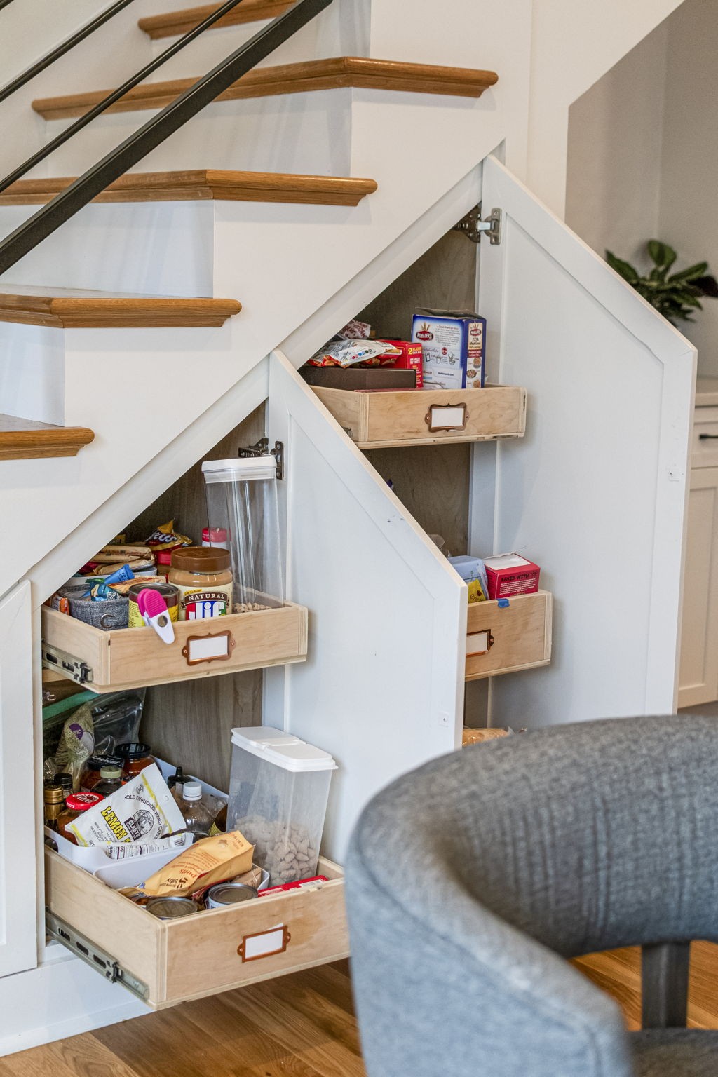 Nashville, Tennessee 37208, United States, 3 Bedrooms Bedrooms, ,3 BathroomsBathrooms,Residential,Coming Soon,241305