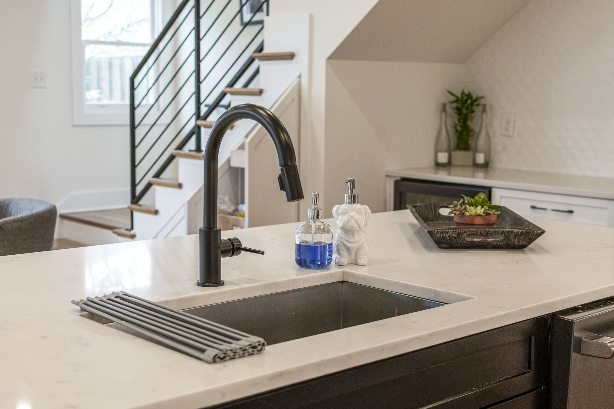 Nashville, Tennessee 37208, United States, 3 Bedrooms Bedrooms, ,3 BathroomsBathrooms,Residential,Coming Soon,241305