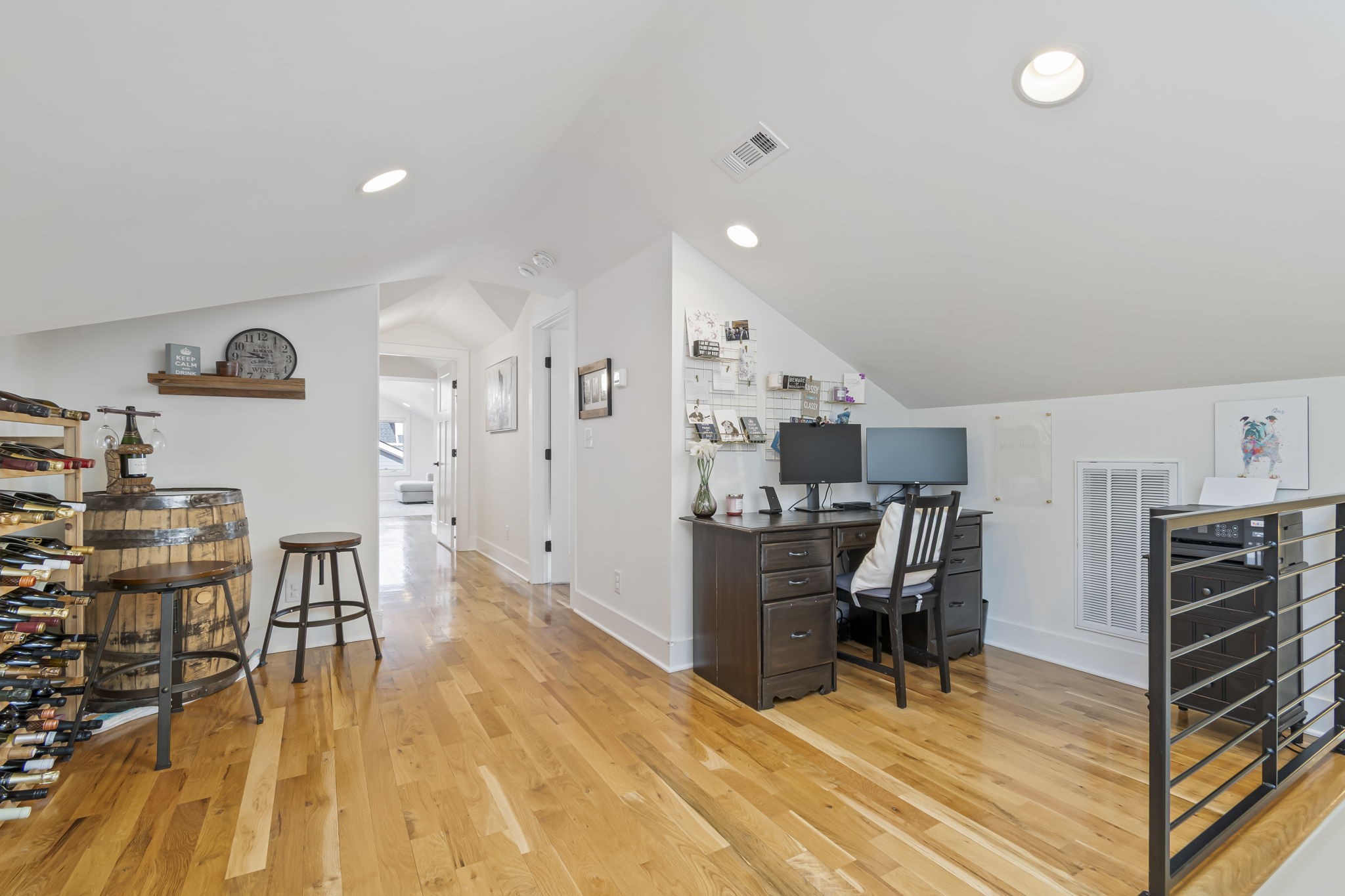 Nashville, Tennessee 37208, United States, 3 Bedrooms Bedrooms, ,3 BathroomsBathrooms,Residential,Coming Soon,241305