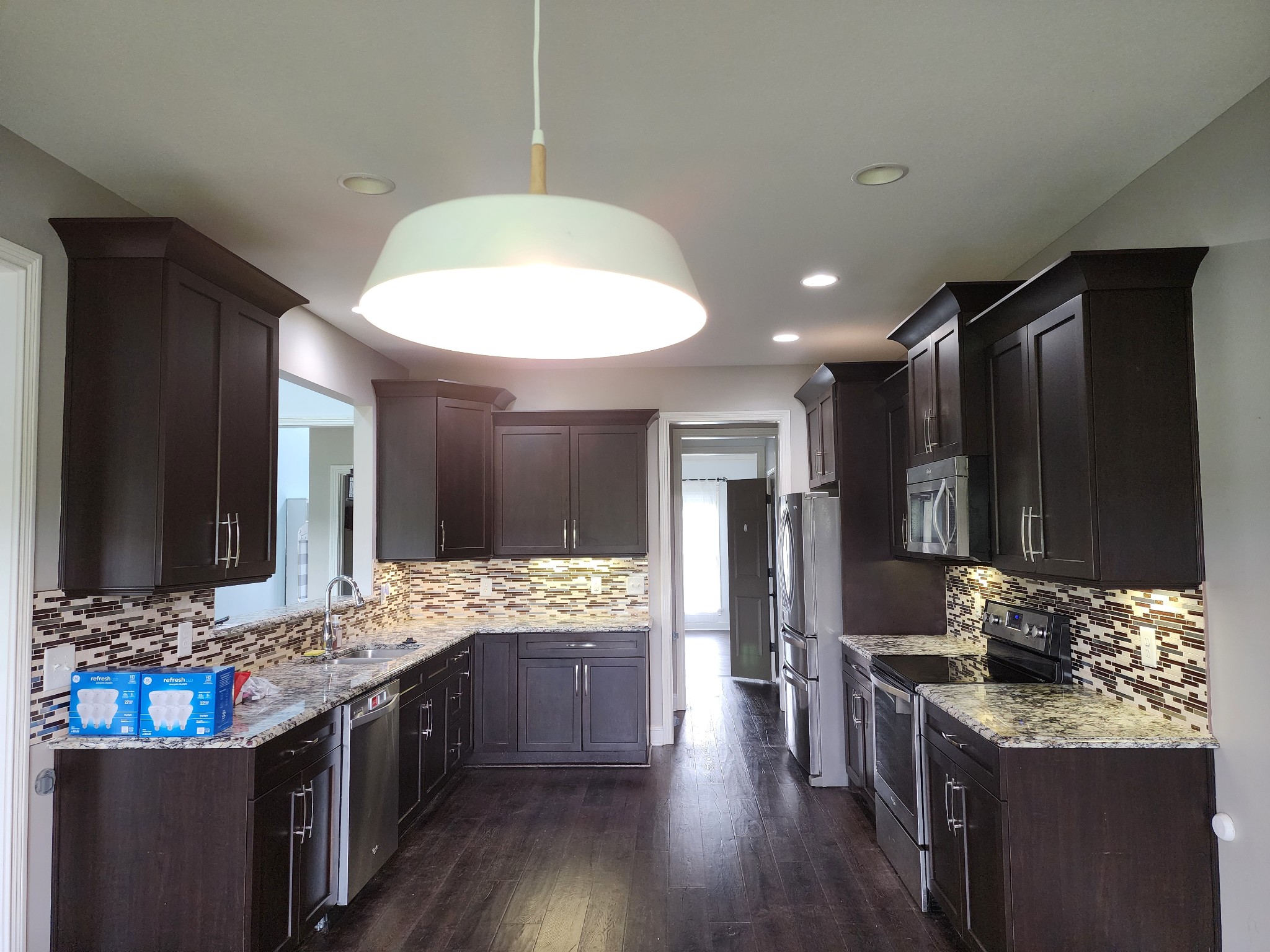 128 Bainbridge Dr