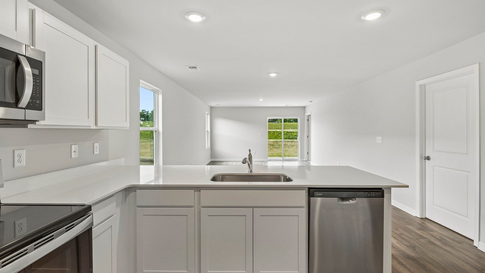 1411 Belmont Way