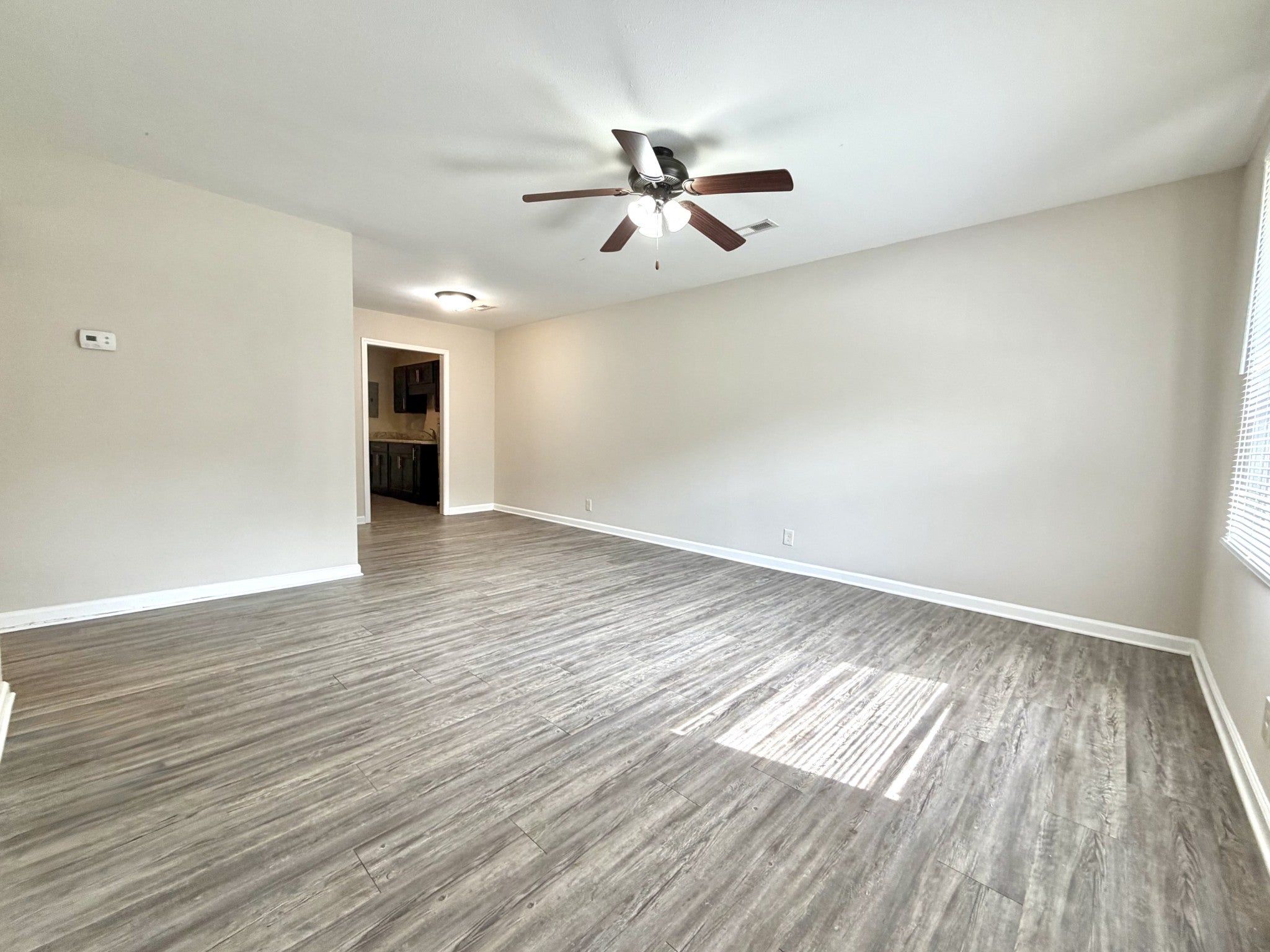 408 Redbud Ln