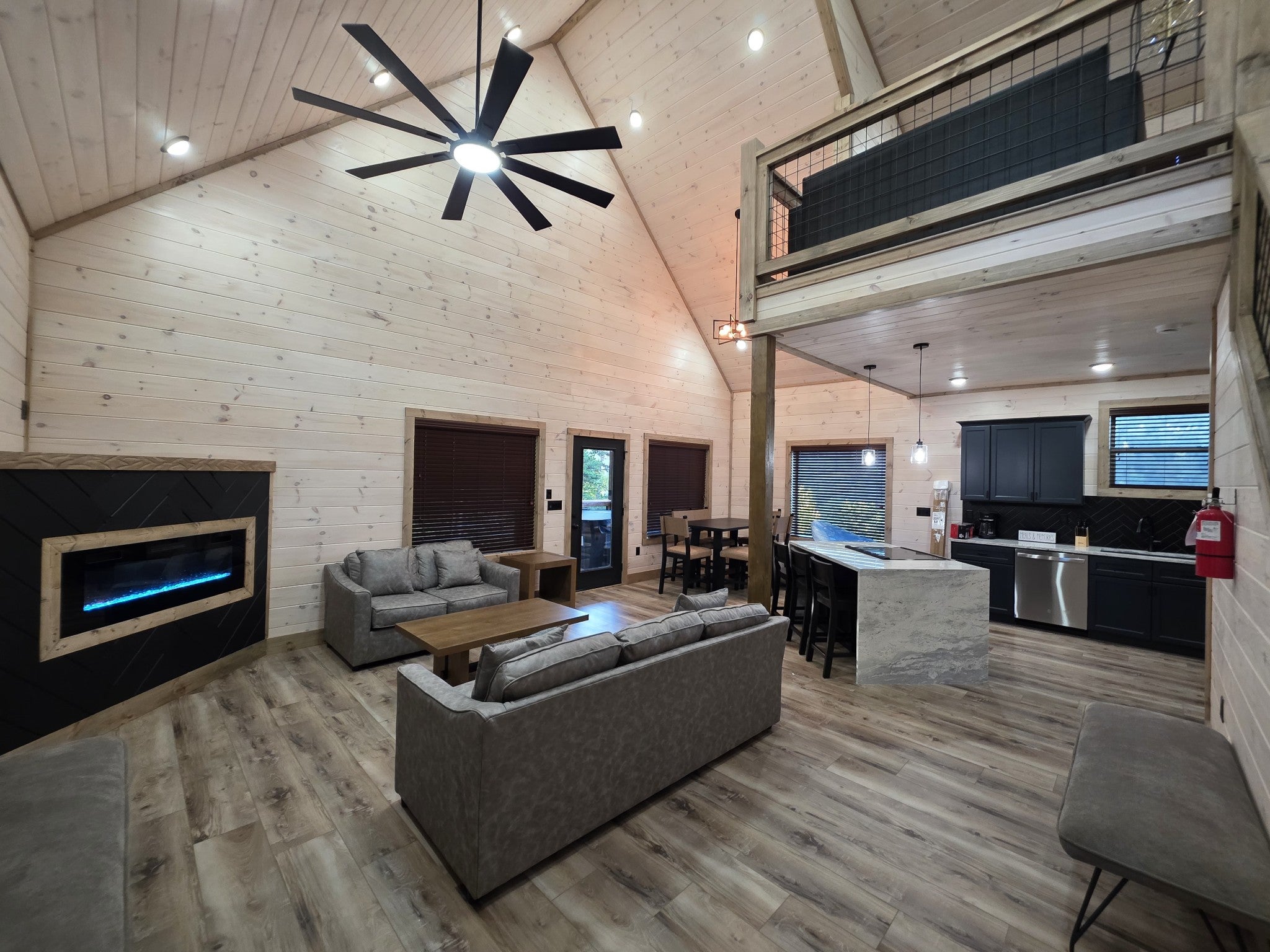 3004 Crestview Court