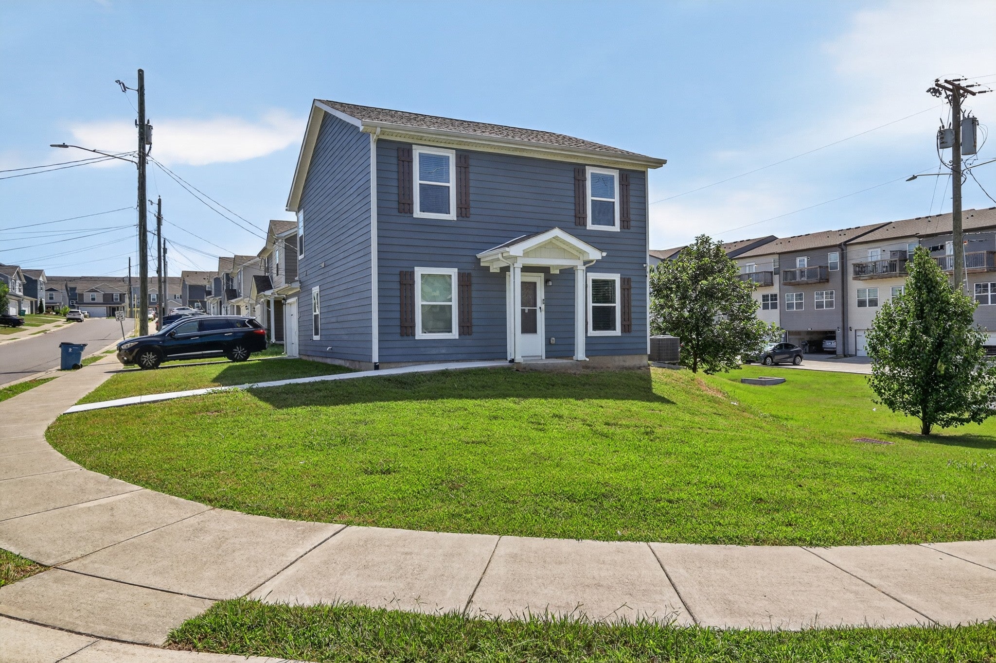 200 Renwick Dr