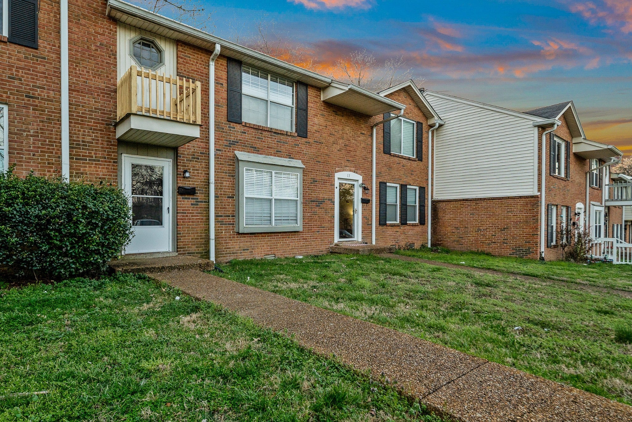 5510 Country Dr 12