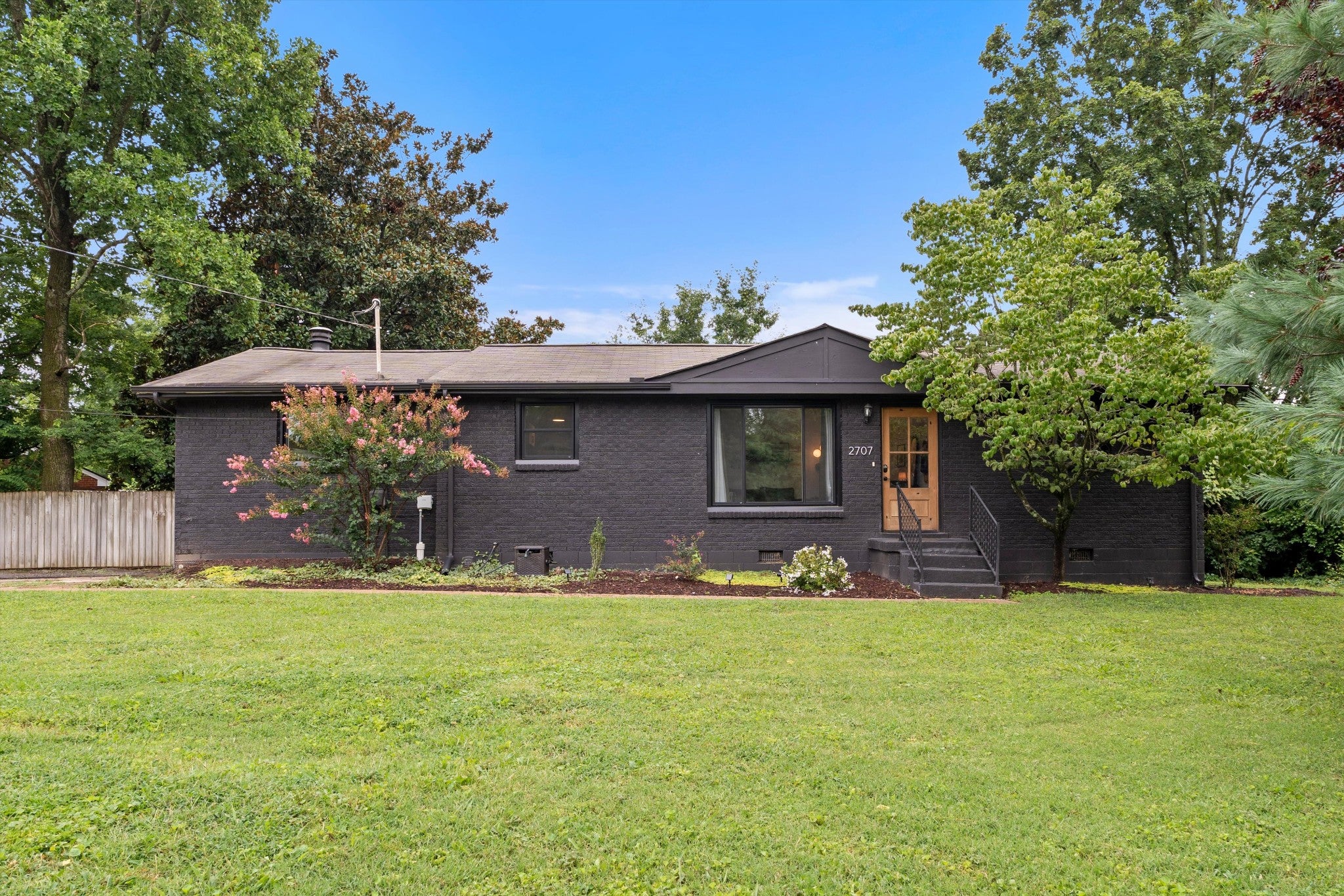 2707 Nodyne Dr