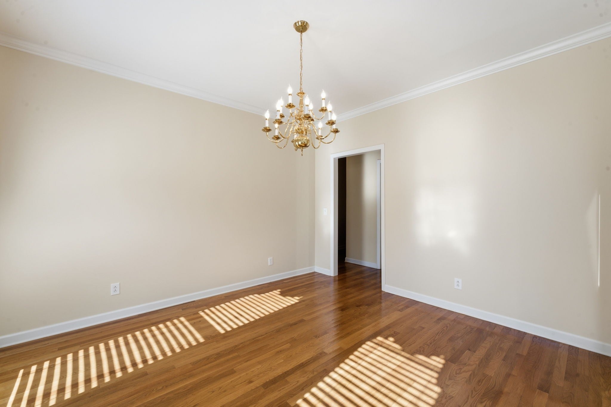 1415 Balmoral Way