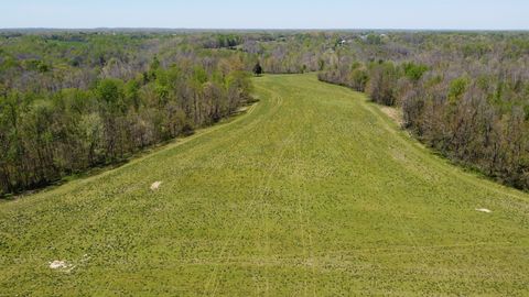 500 Annie Hollow Road Westmoreland TN 37186