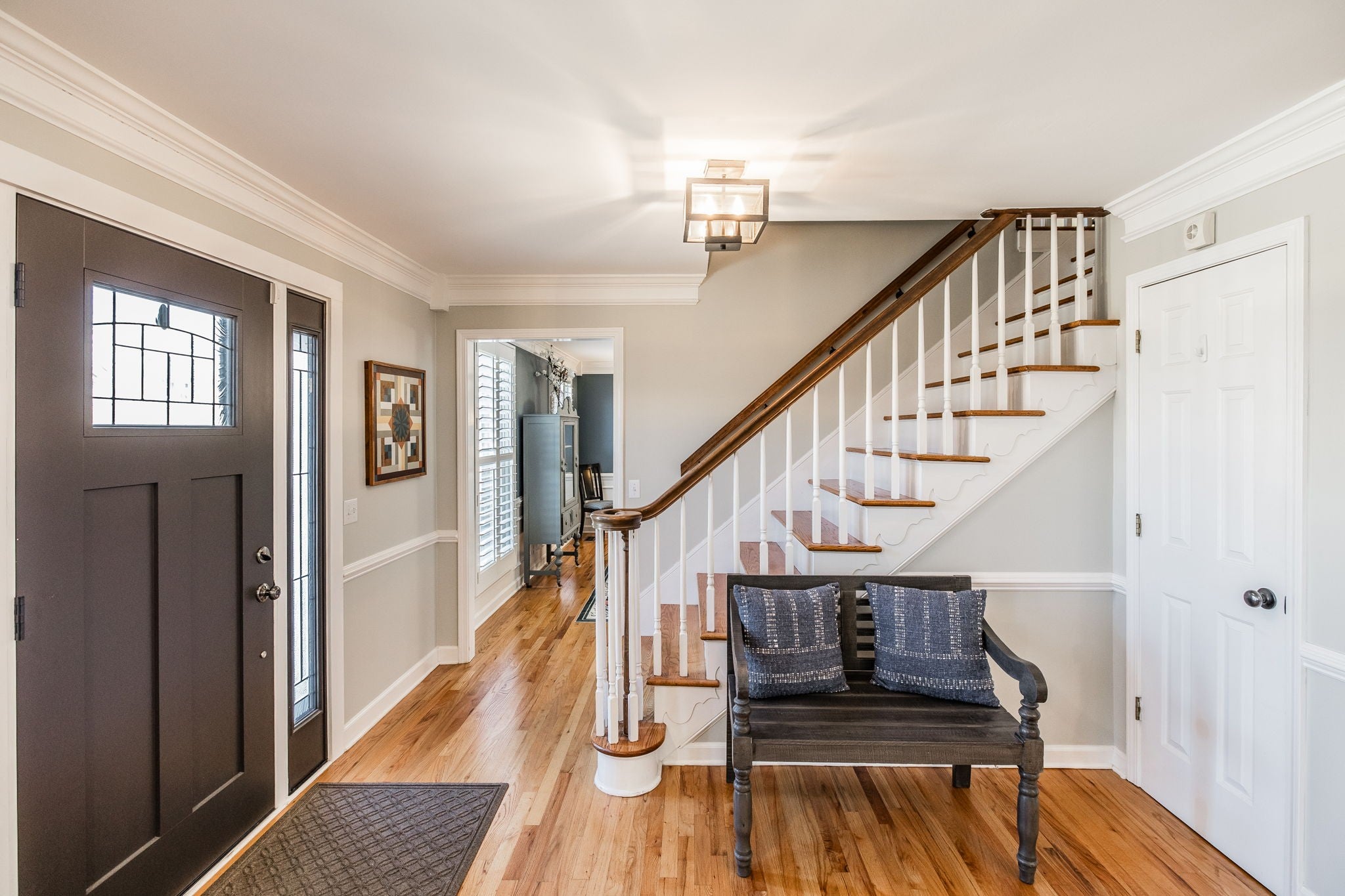 107 Meadow Ln