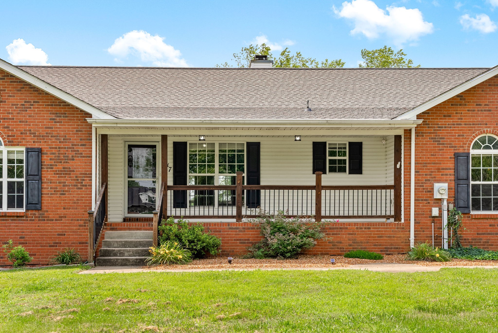 1347 Dudley Rd