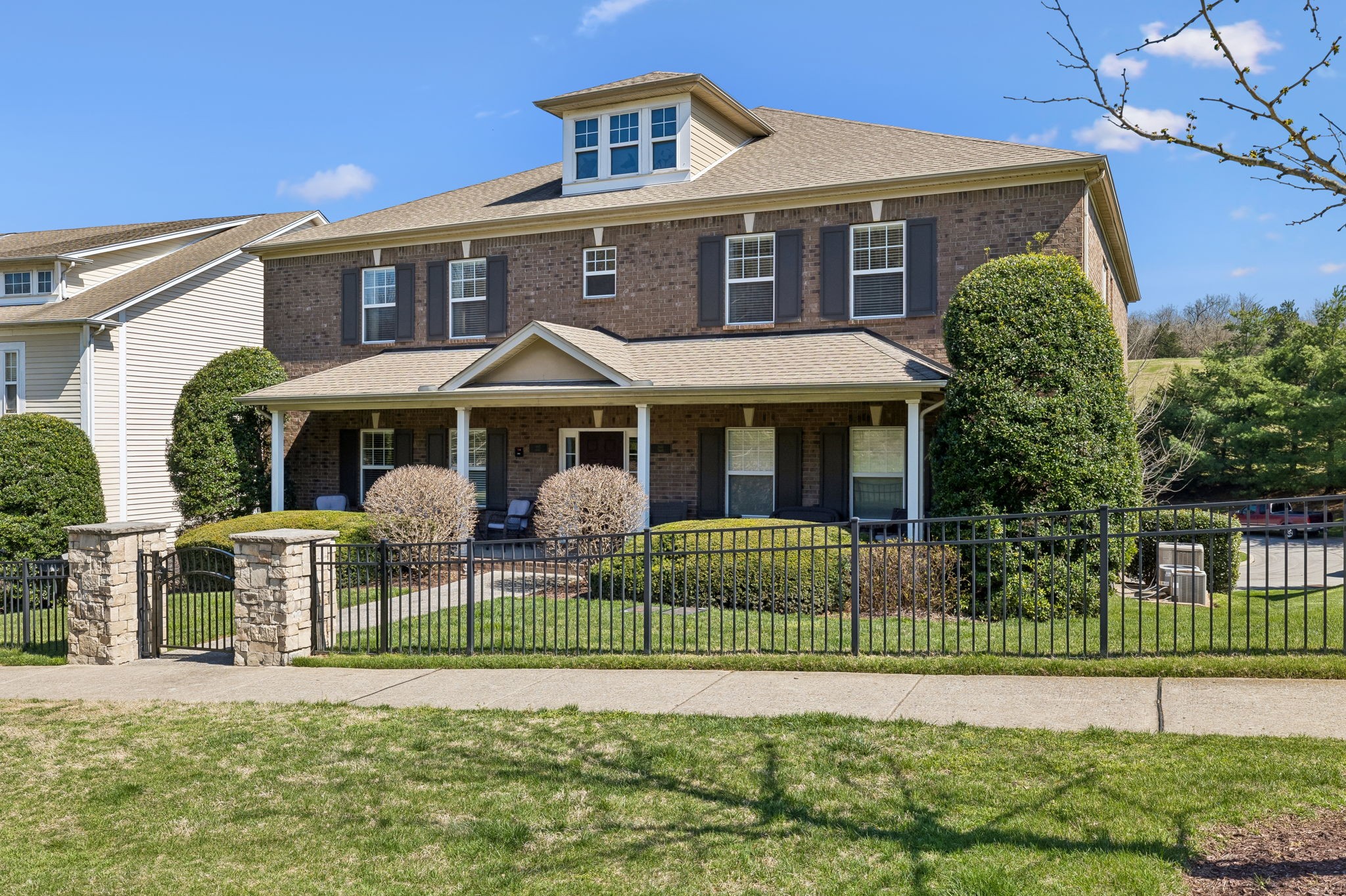 1946 Turning Wheel Ln