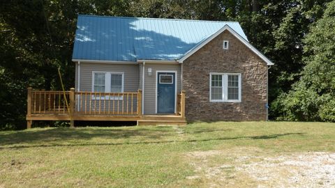 4179 Old Livingston Hwy Celina TN 38551