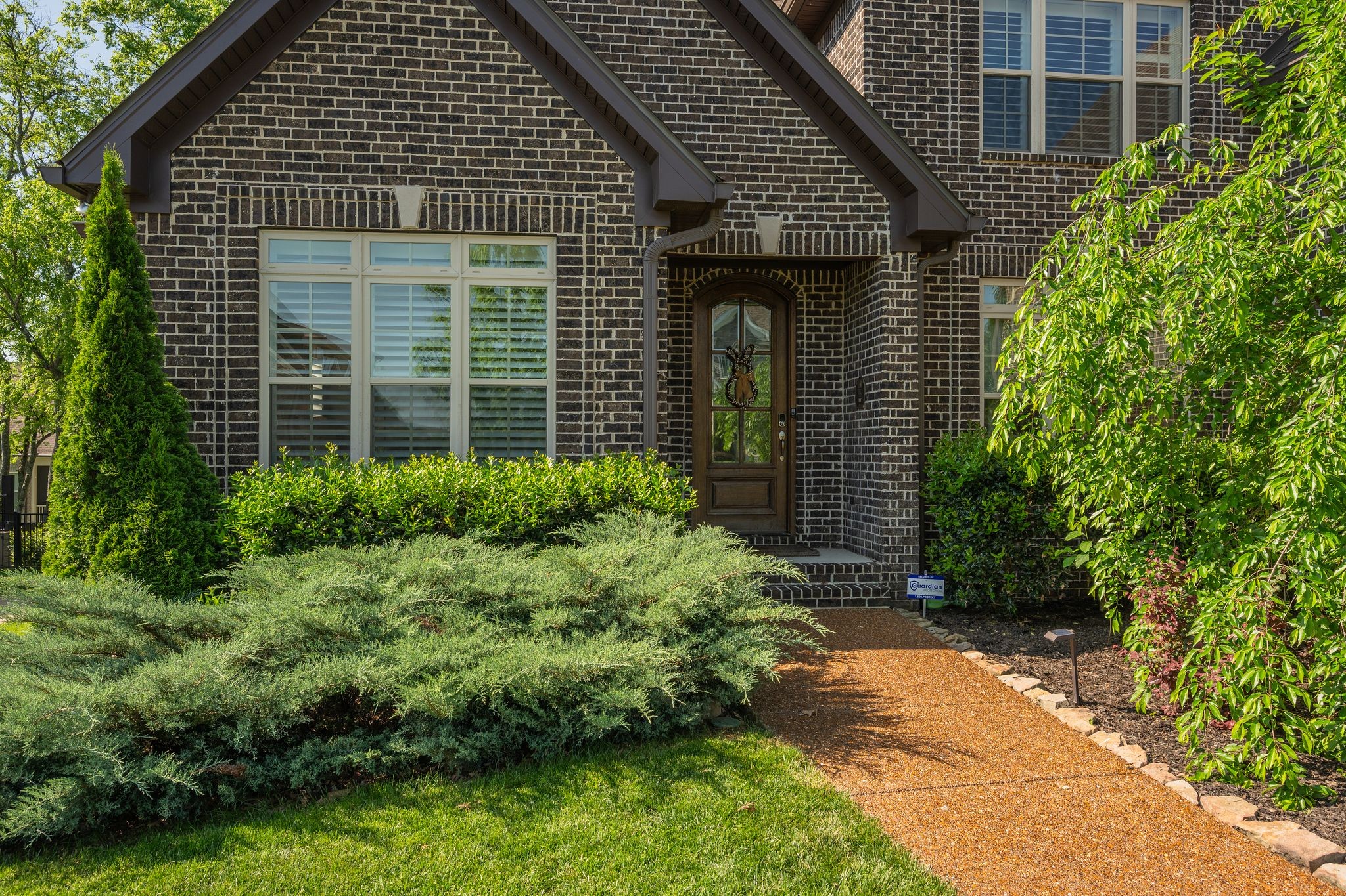 2965 Stewart Campbell Pt