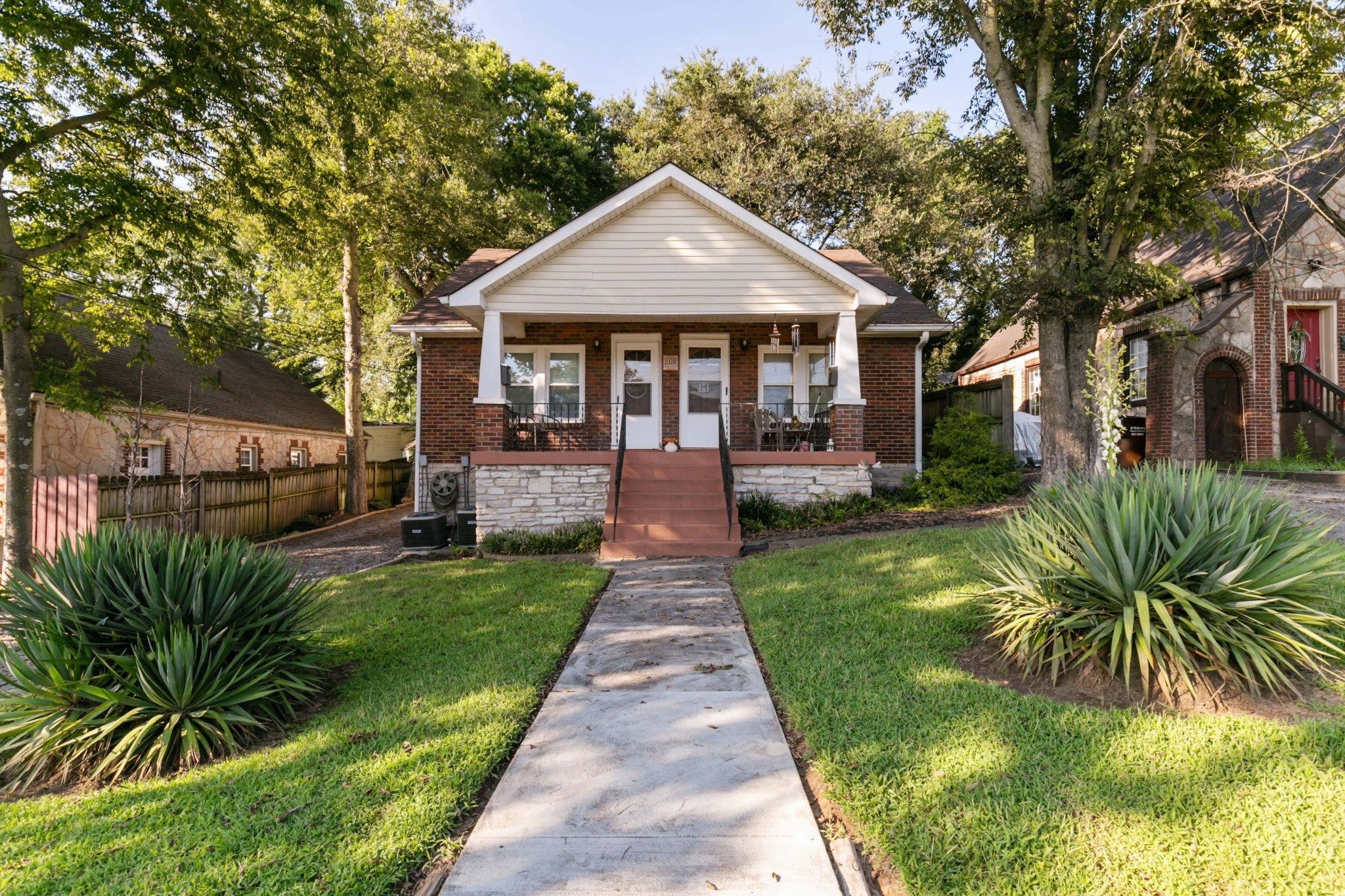 listing at 208 Rayon Dr Old Hickory, Old-Hickory