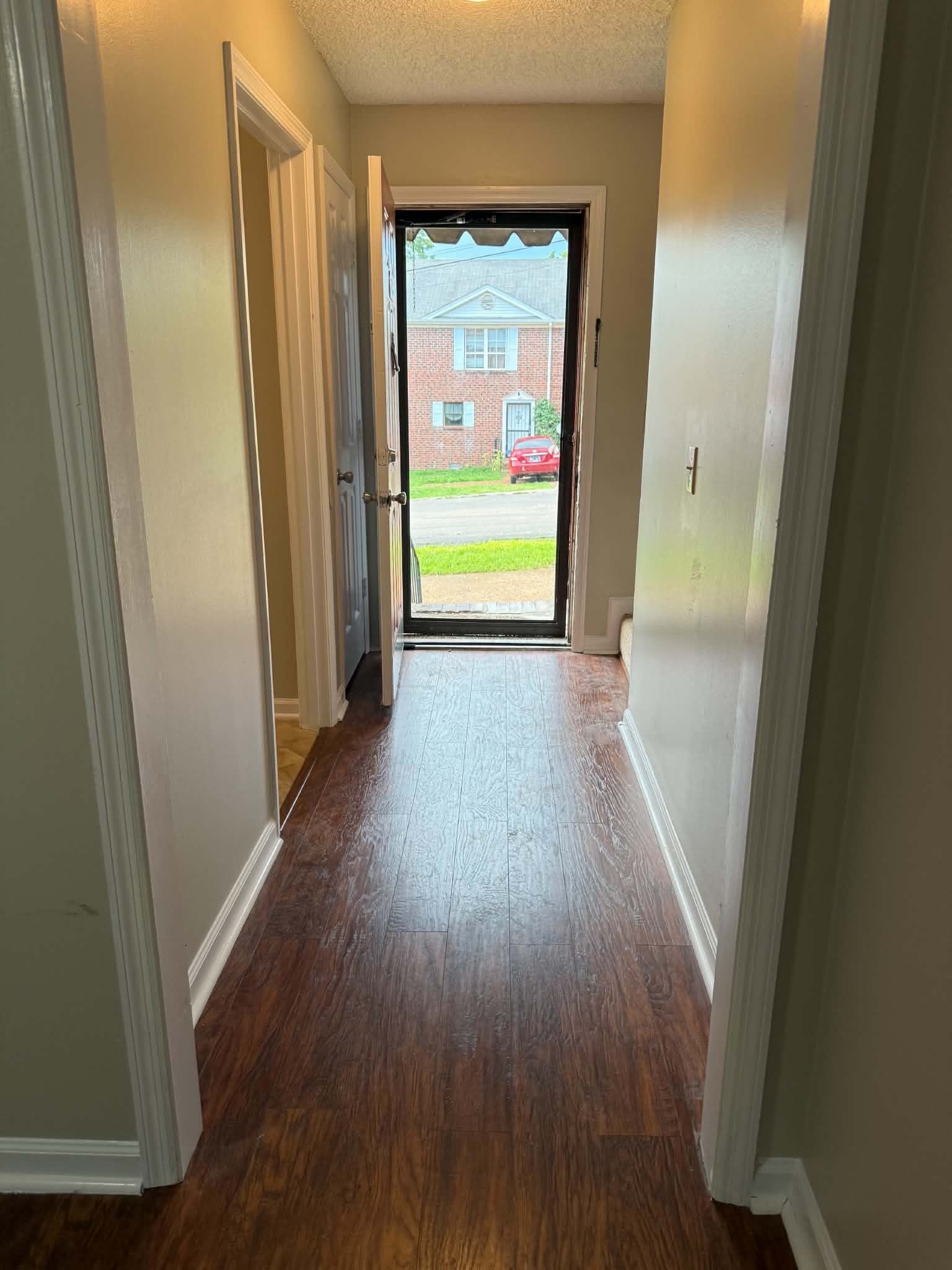 605 Alison Ct