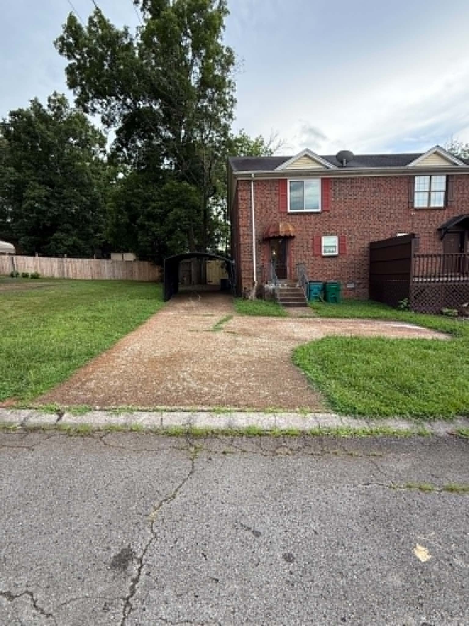 605 Alison Ct