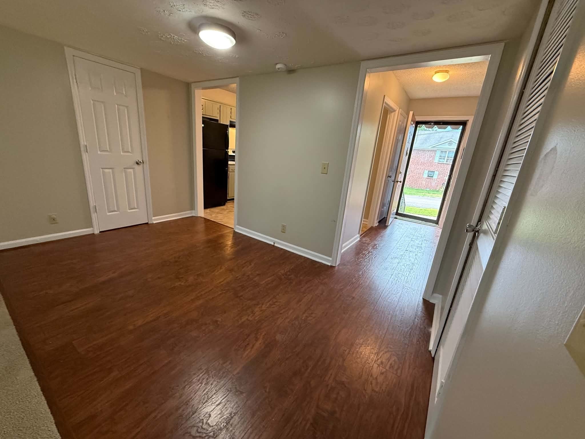 605 Alison Ct