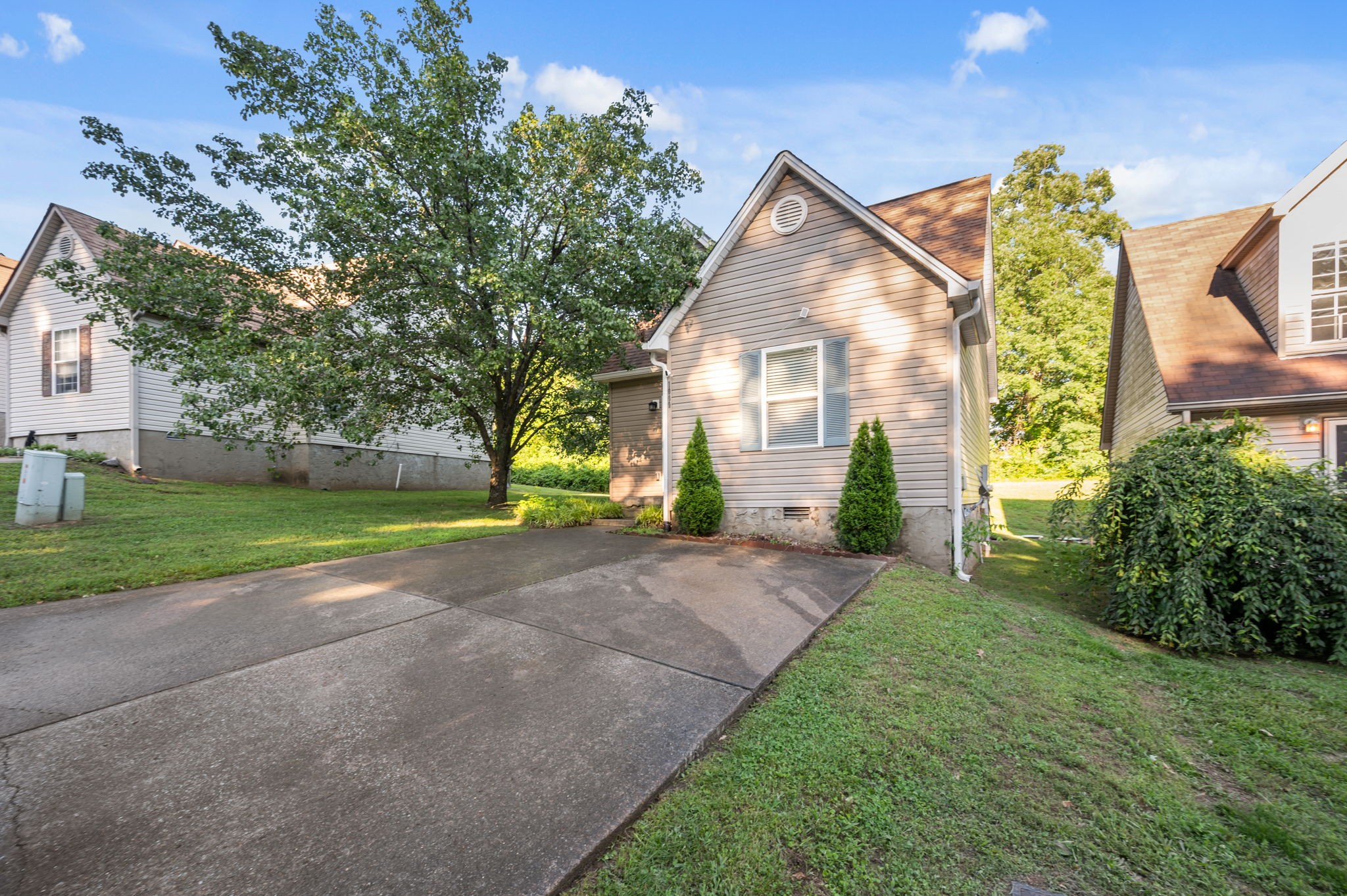 1009 Brittany Park Dr