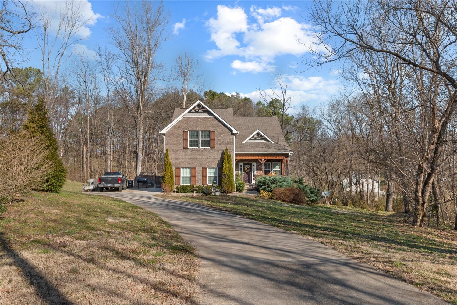113 Summit Dr