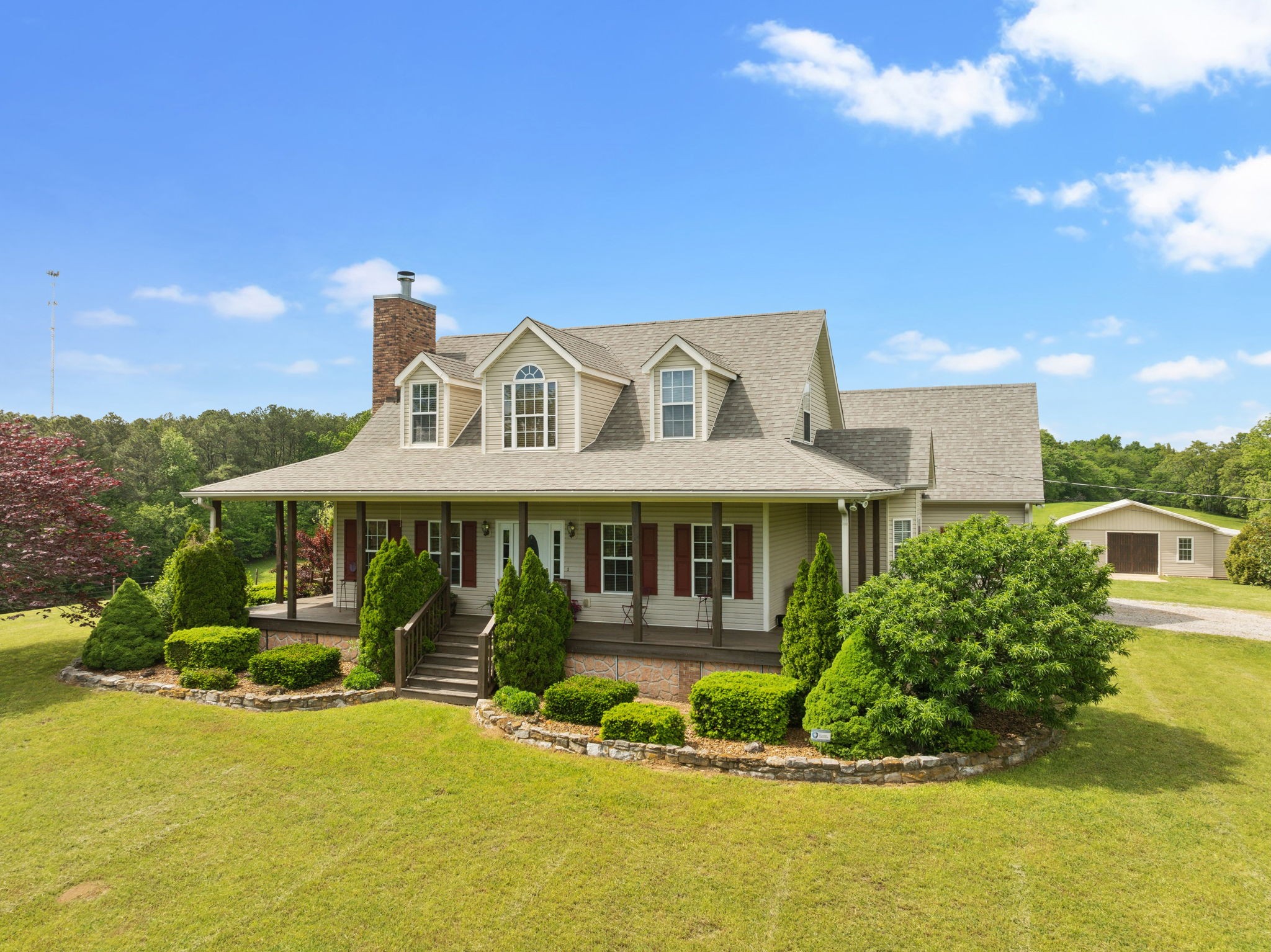 1890 Simmons Ridge Rd