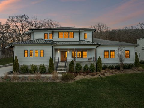 828 Russleo Dr Nashville TN 37209