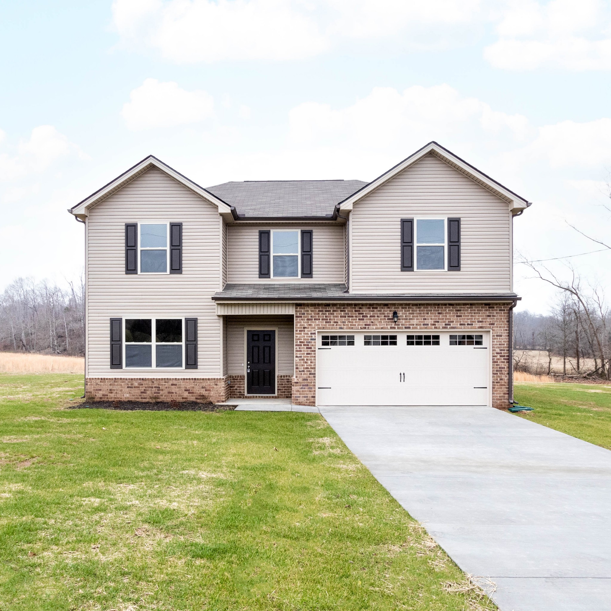 Photo 1 of 25 of 1059 E Piney Rd house