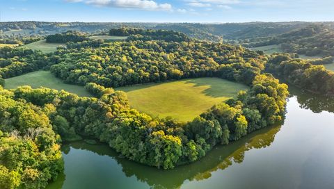 1936 Hobo Shaw Rd Lewisburg TN 37091